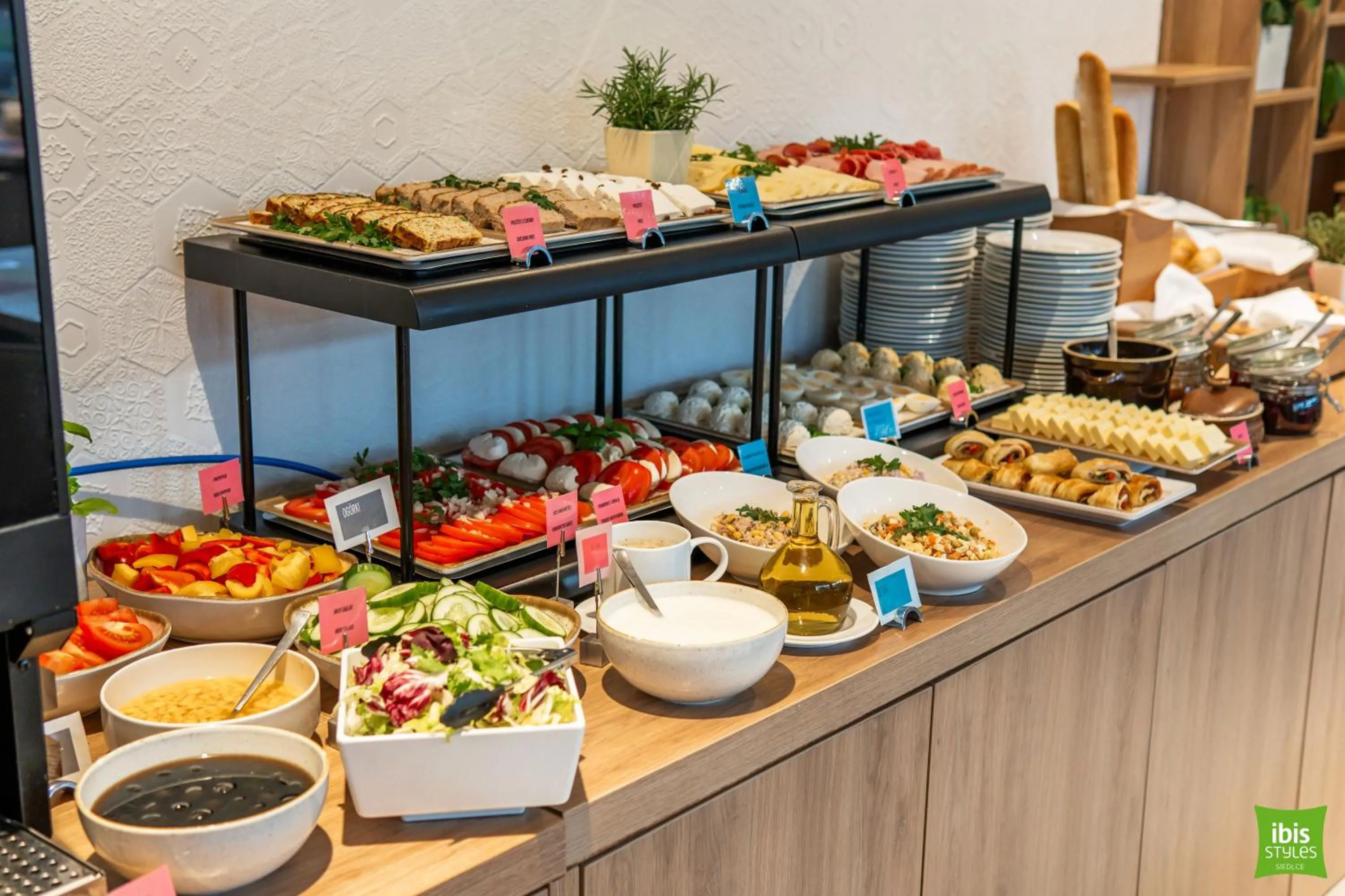 Buffet breakfast in ibis Styles Siedlce