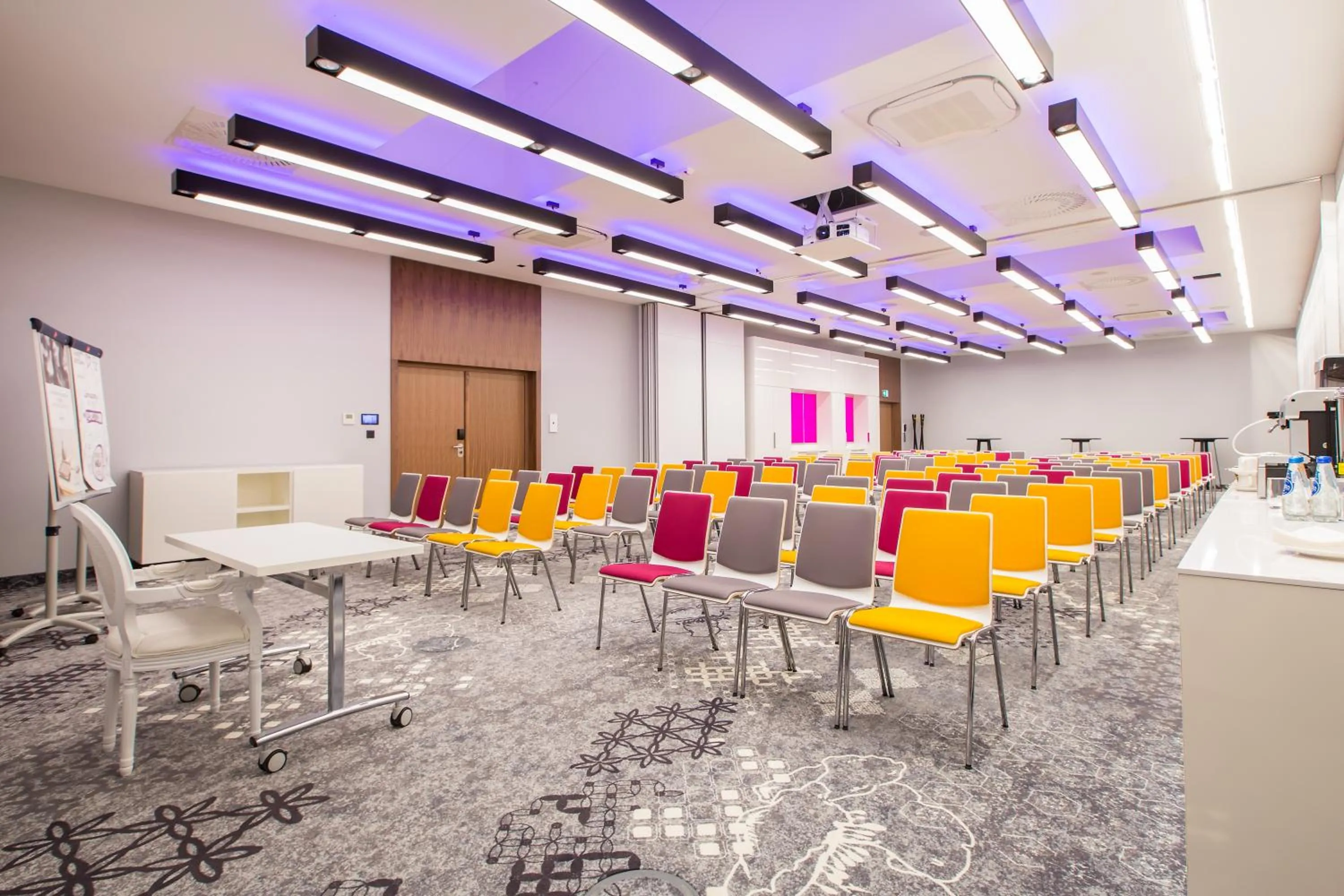 Meeting/conference room in Mercure Krakow Stare Miasto