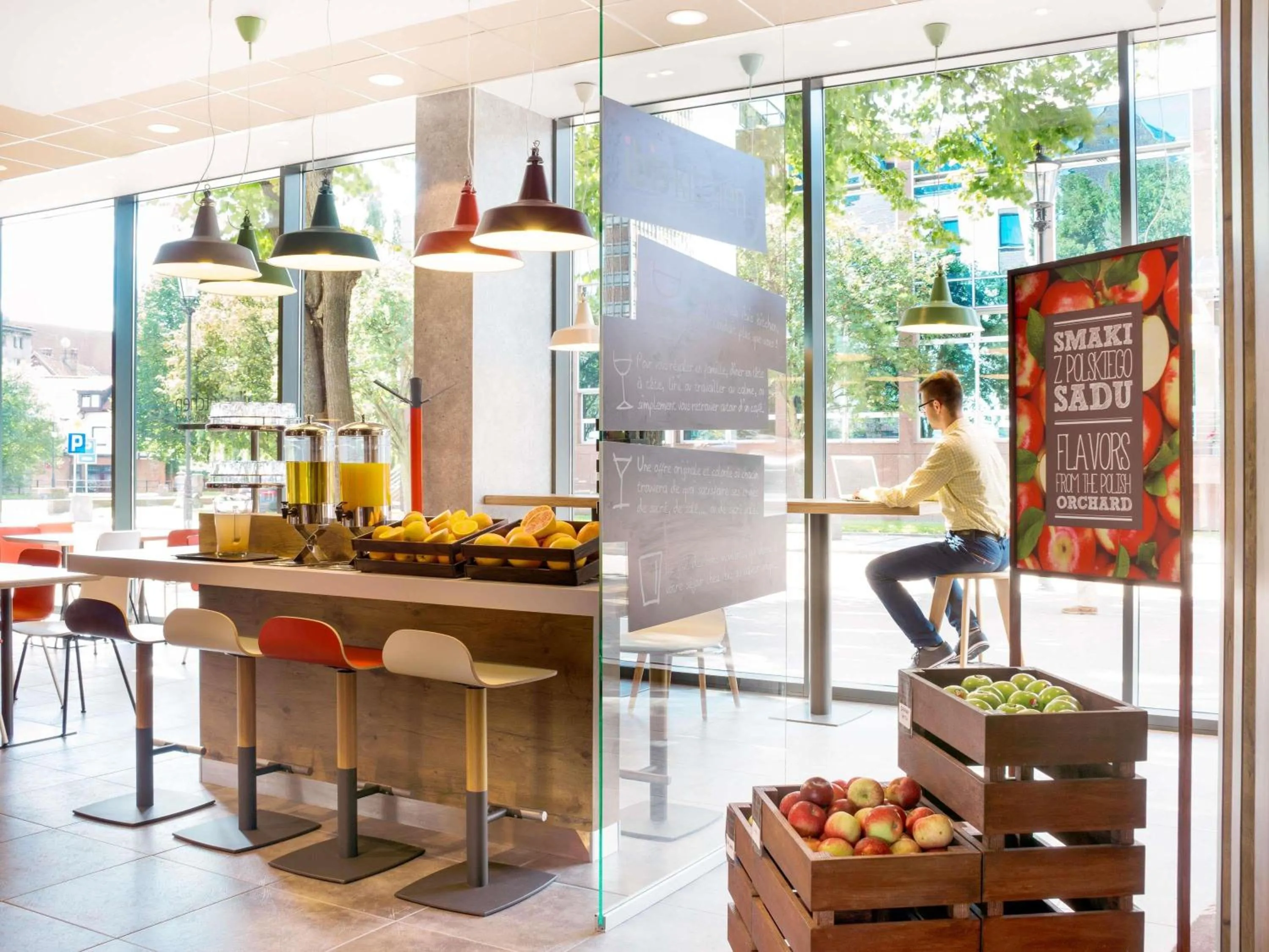 Lounge or bar in Ibis Gdansk Stare Miasto