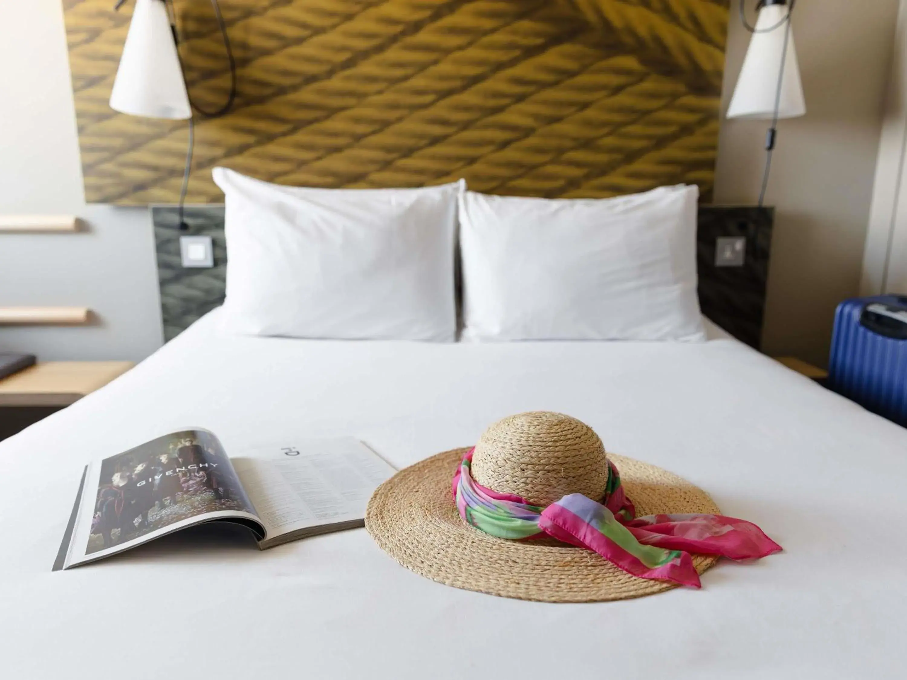 Double SweetRoom in ibis Cambridge Central Station Double SweetRoom in ibis Cambridge Central Station