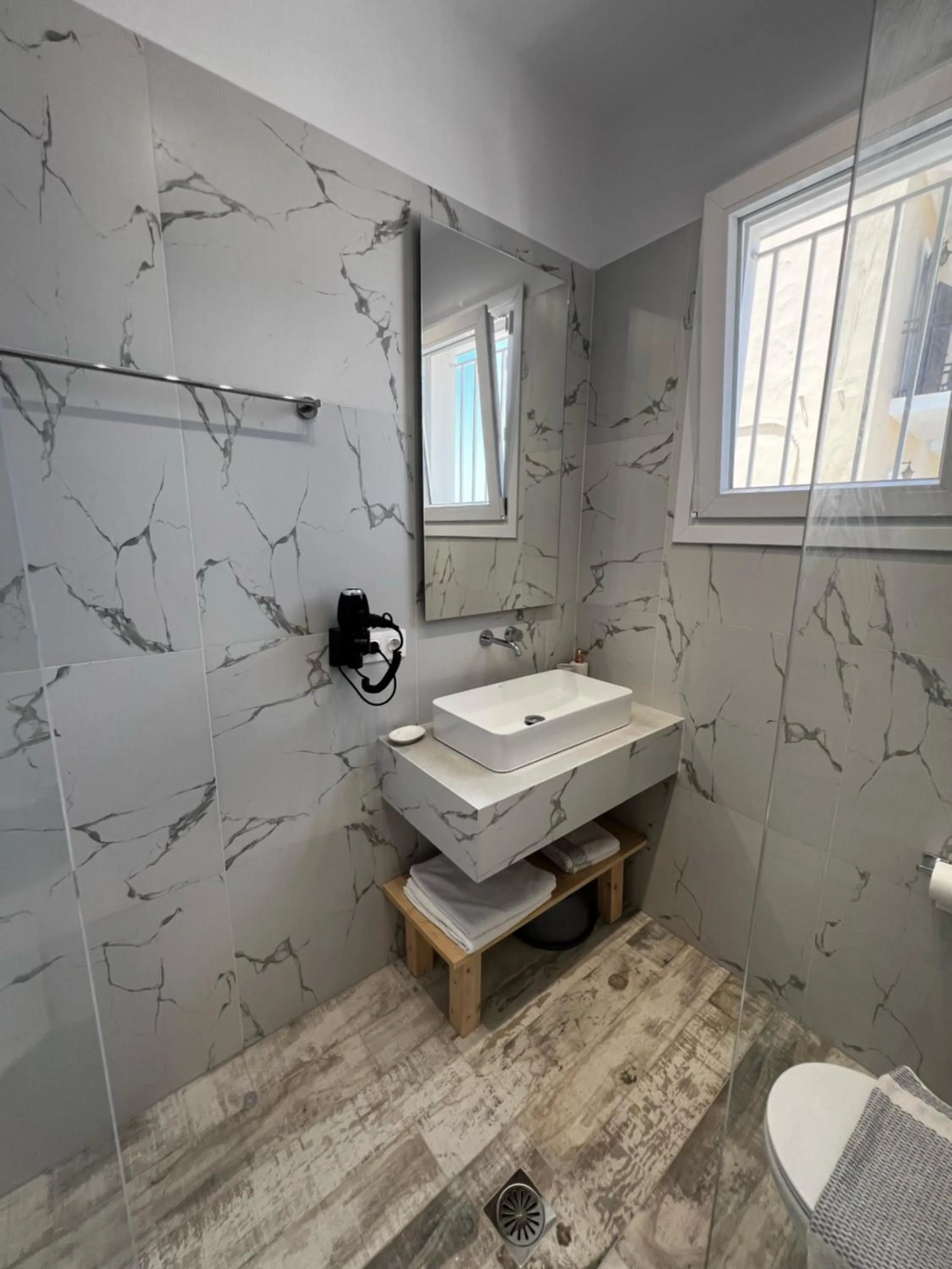 Shower in Three Seasons