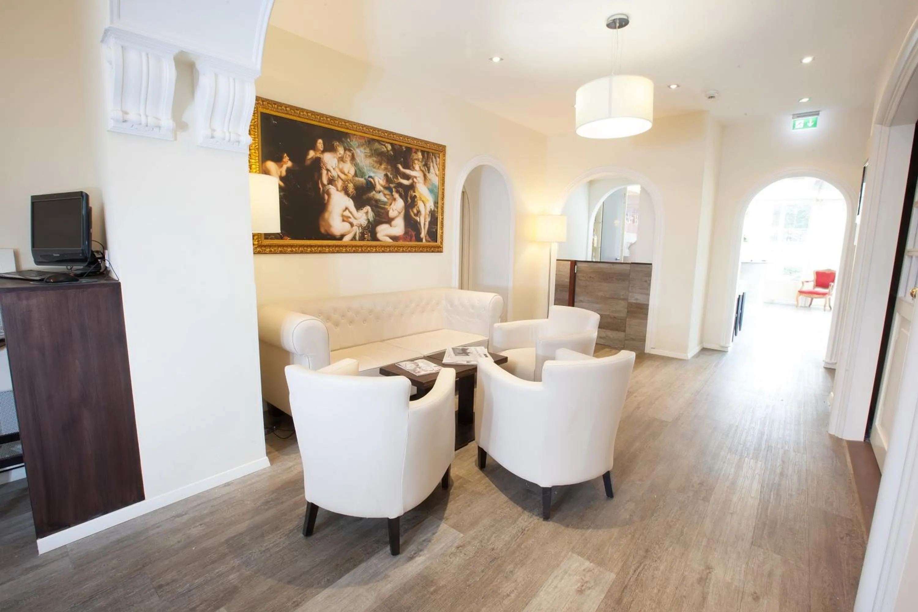 Lobby or reception in Hotel Rheinischer Hof Bad Soden