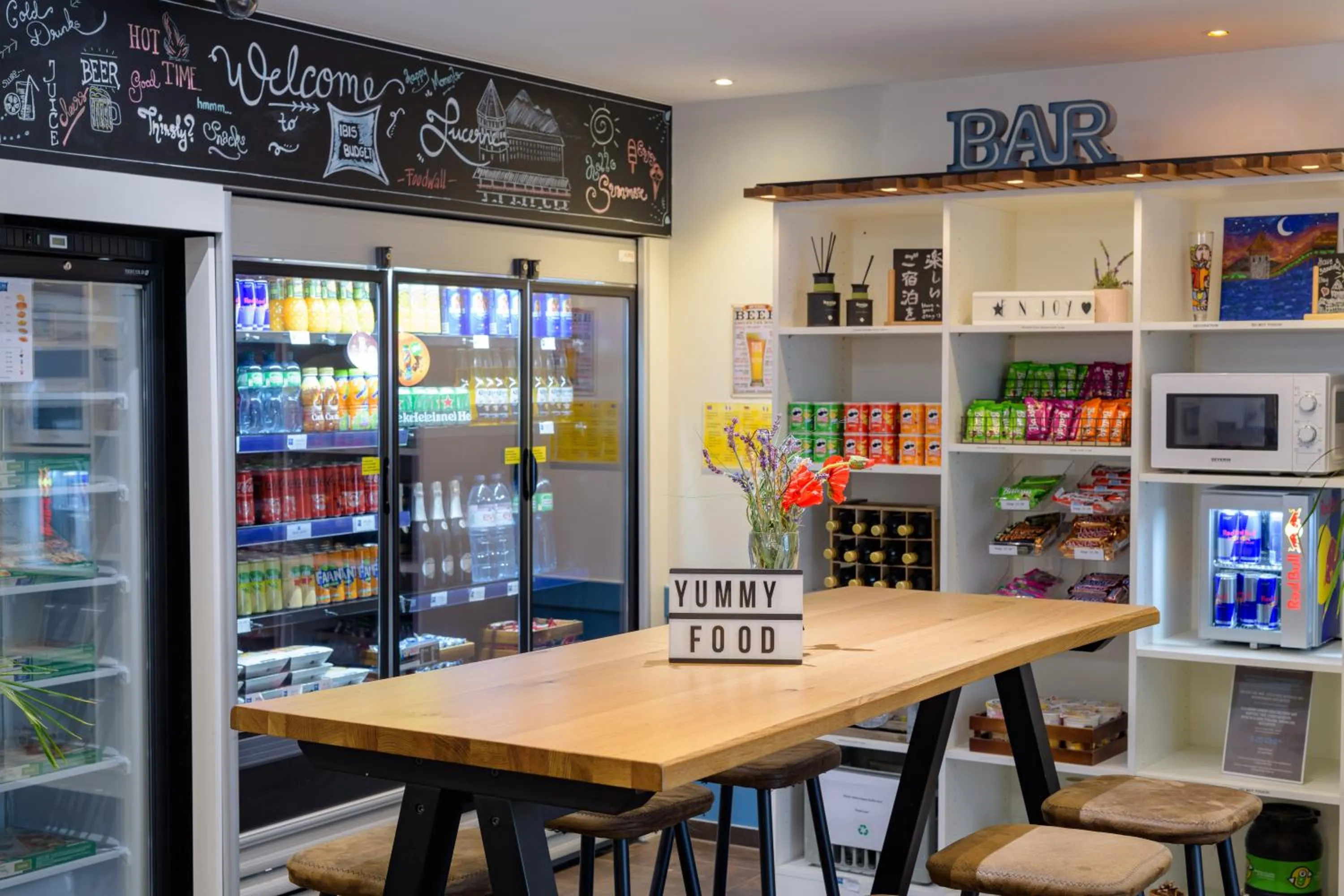 Restaurant/places to eat in ibis budget Hotel Luzern City