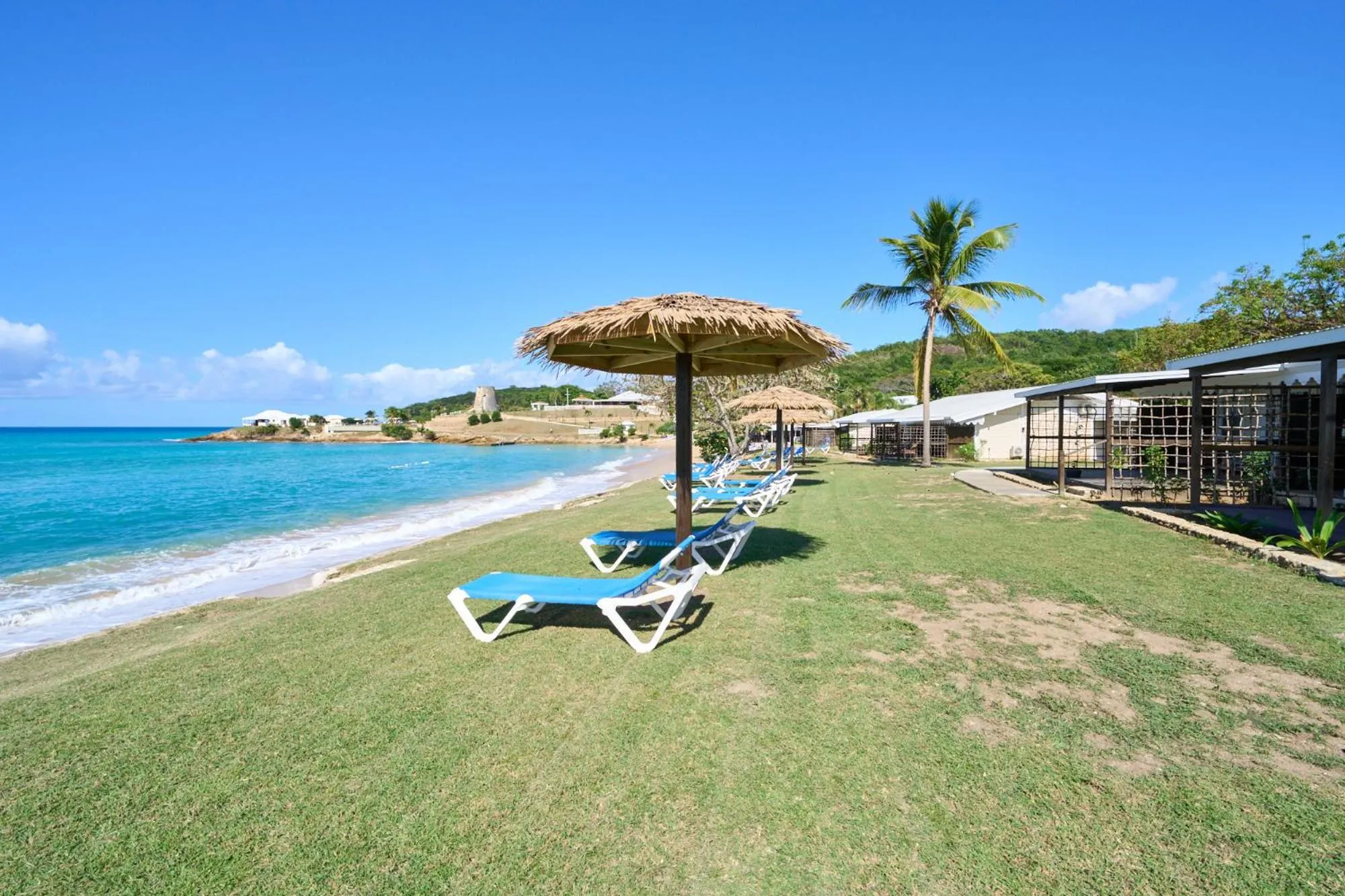Beach in Hawksbill Resort Antigua - All Inclusive