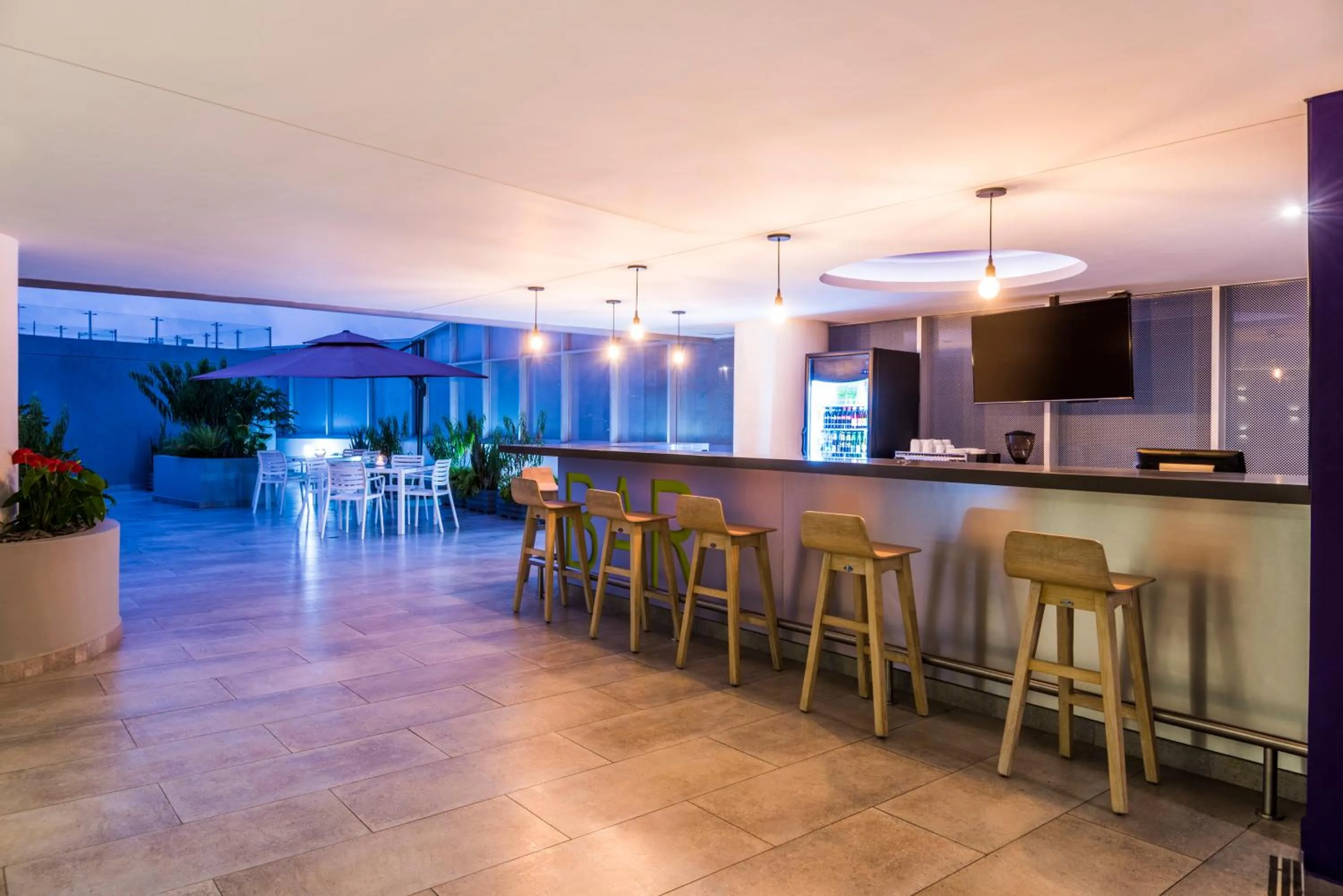 Restaurant/places to eat in La Quinta by Wyndham Medellin