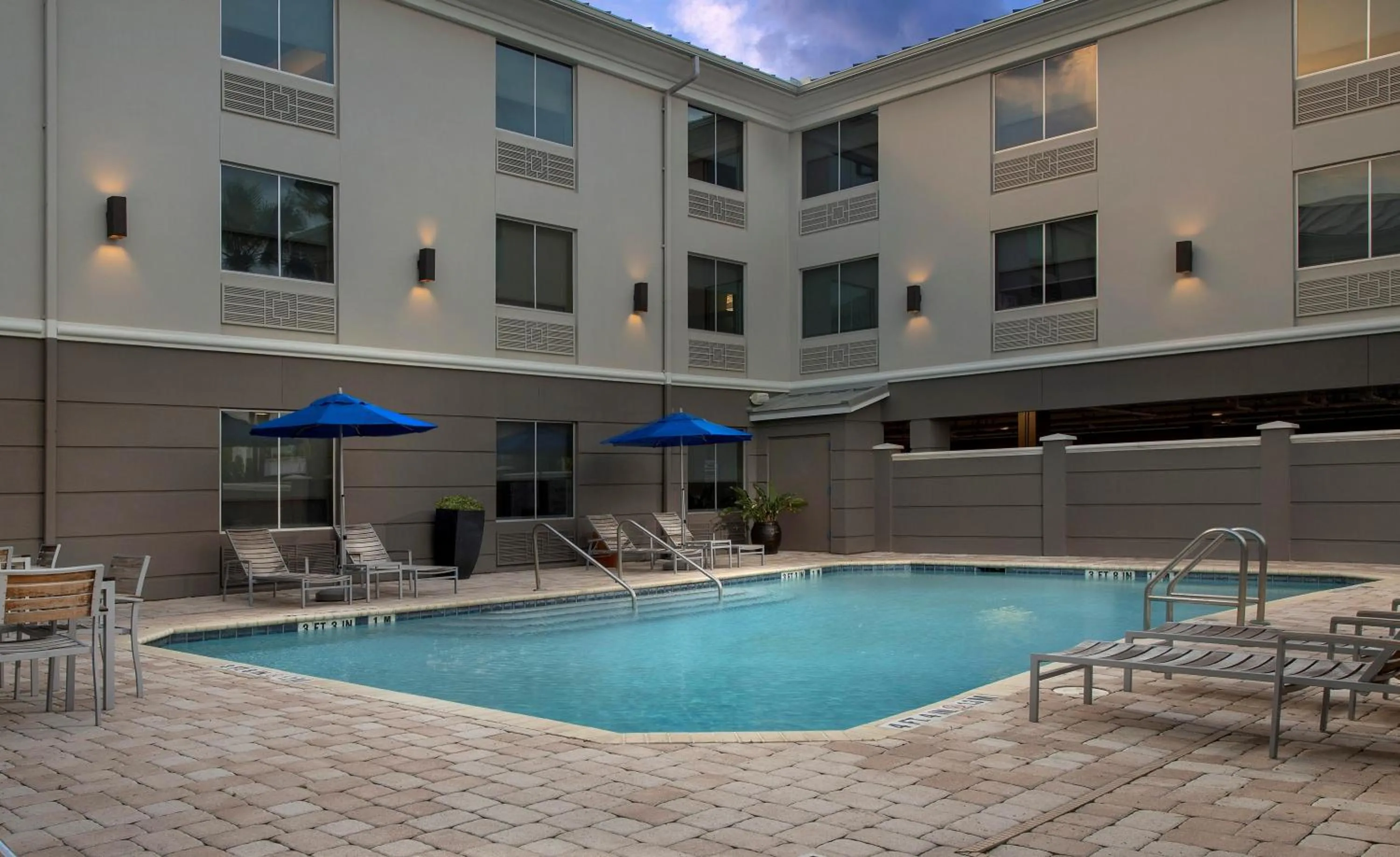 Swimming pool in Holiday Inn Express Jacksonville Beach by IHG