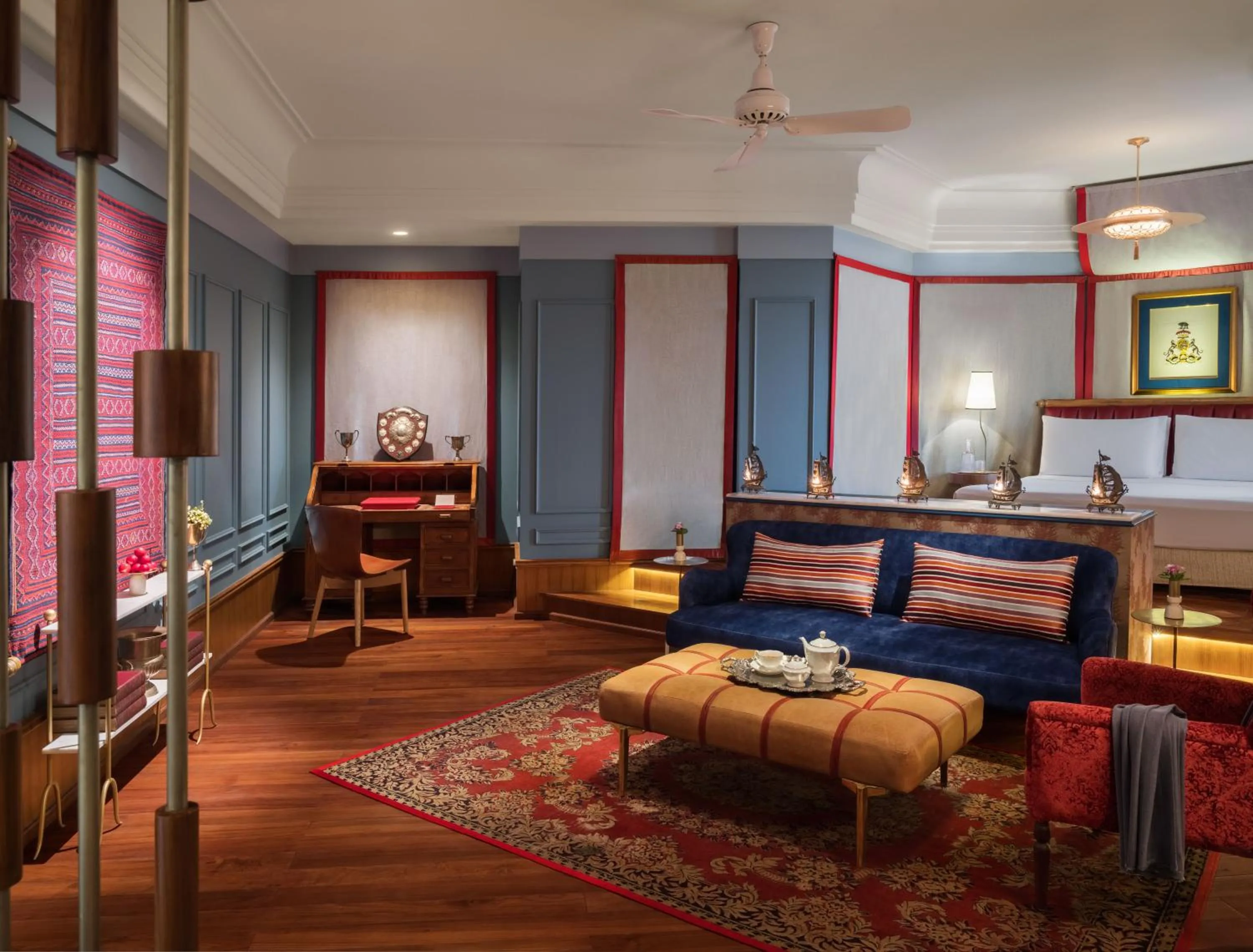 Living room in Narendra Bhawan