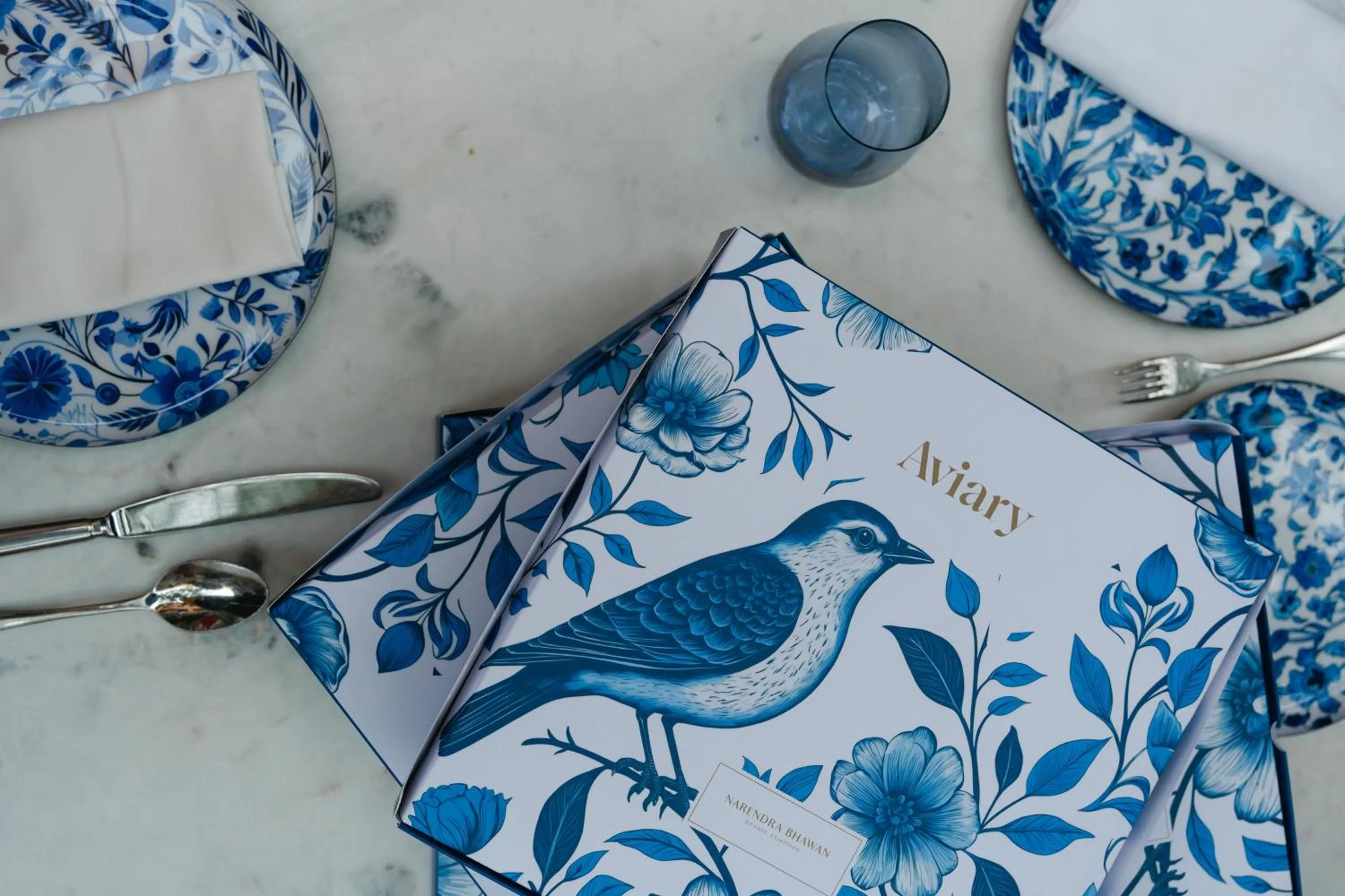 Restaurant/places to eat in Narendra Bhawan