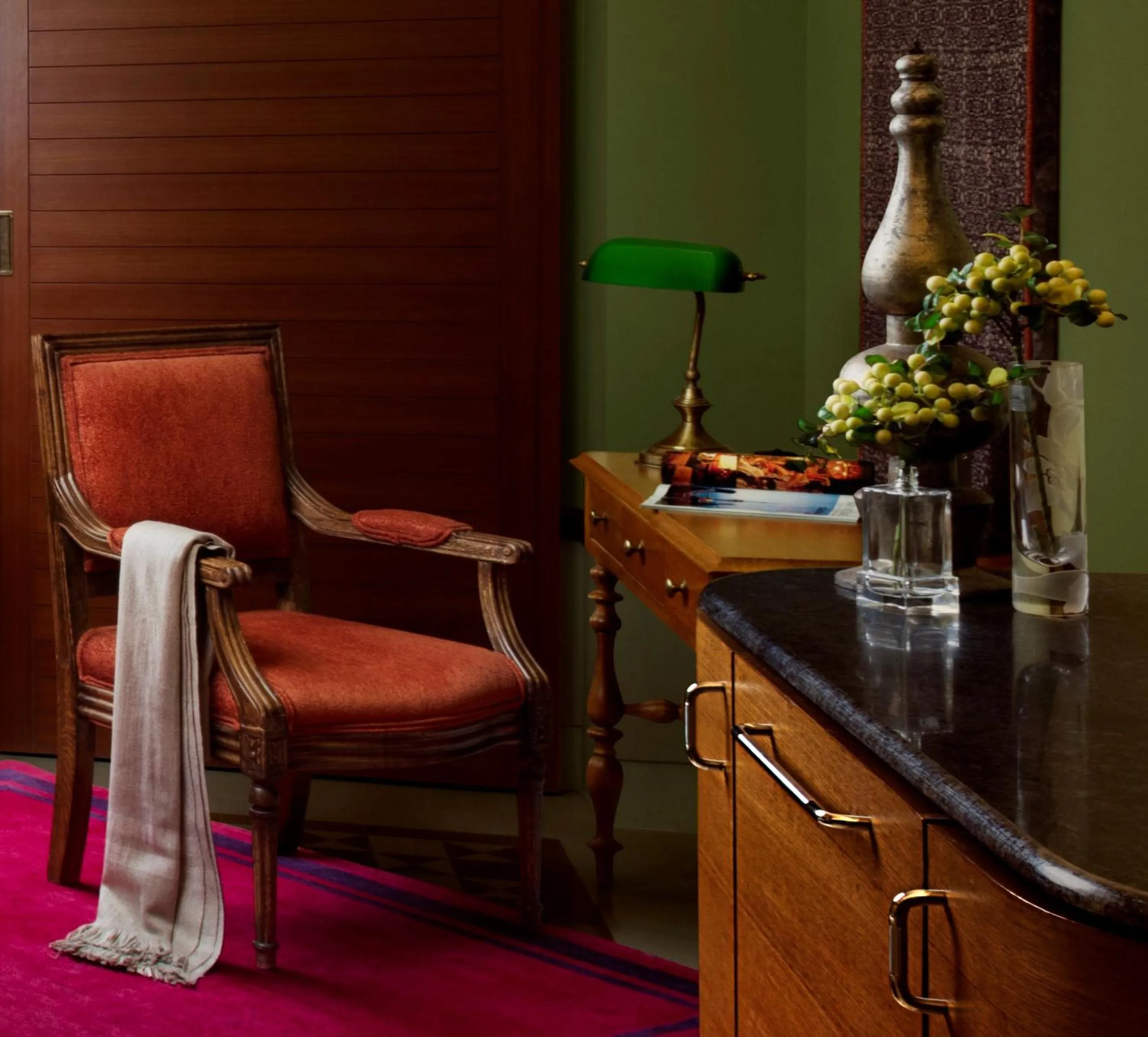 Seating area in Narendra Bhawan