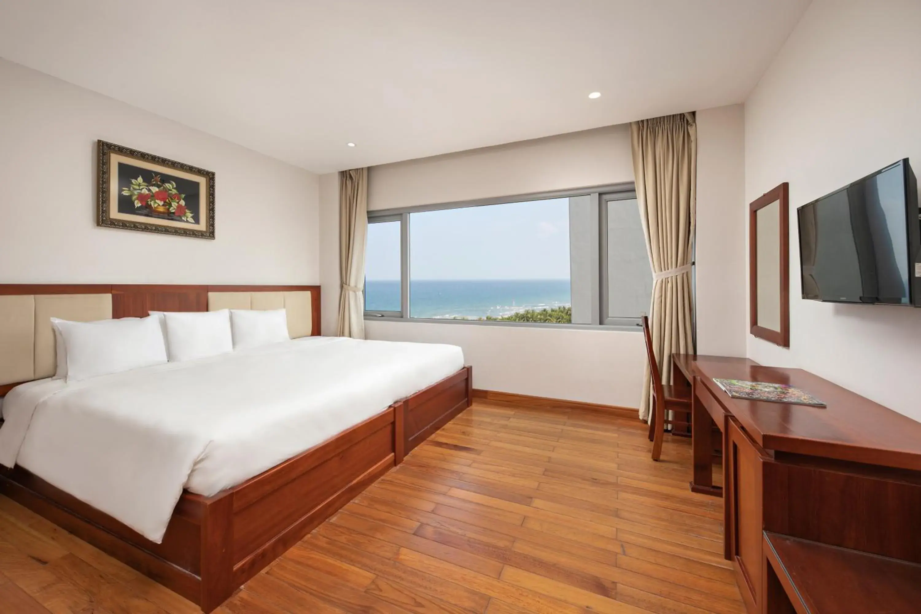 Family Room with Sea View in Sekong Hotel Da Nang Family Room with Sea View in Sekong Hotel Da Nang