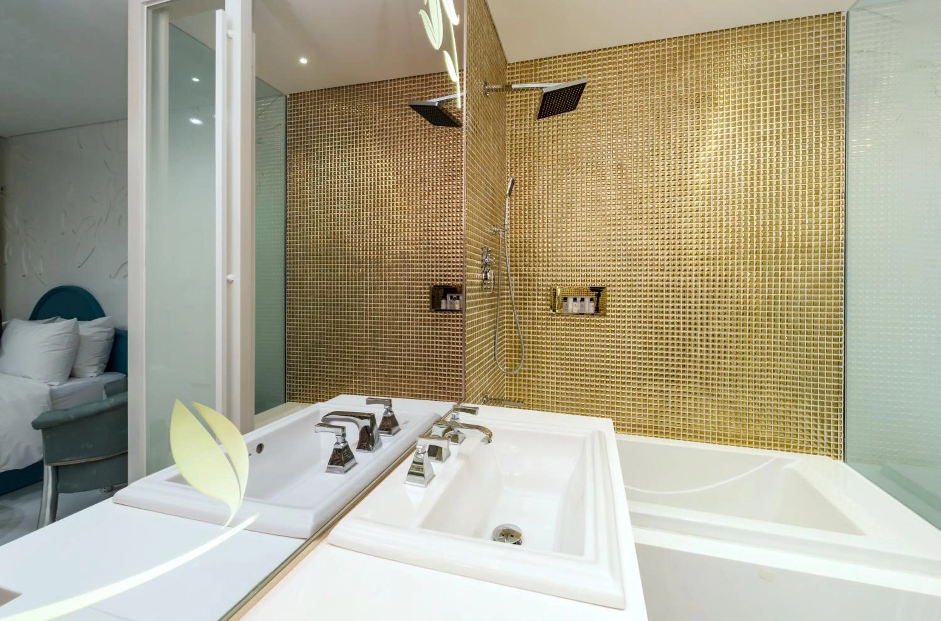 Bathroom in Hotel The Designers Kondae