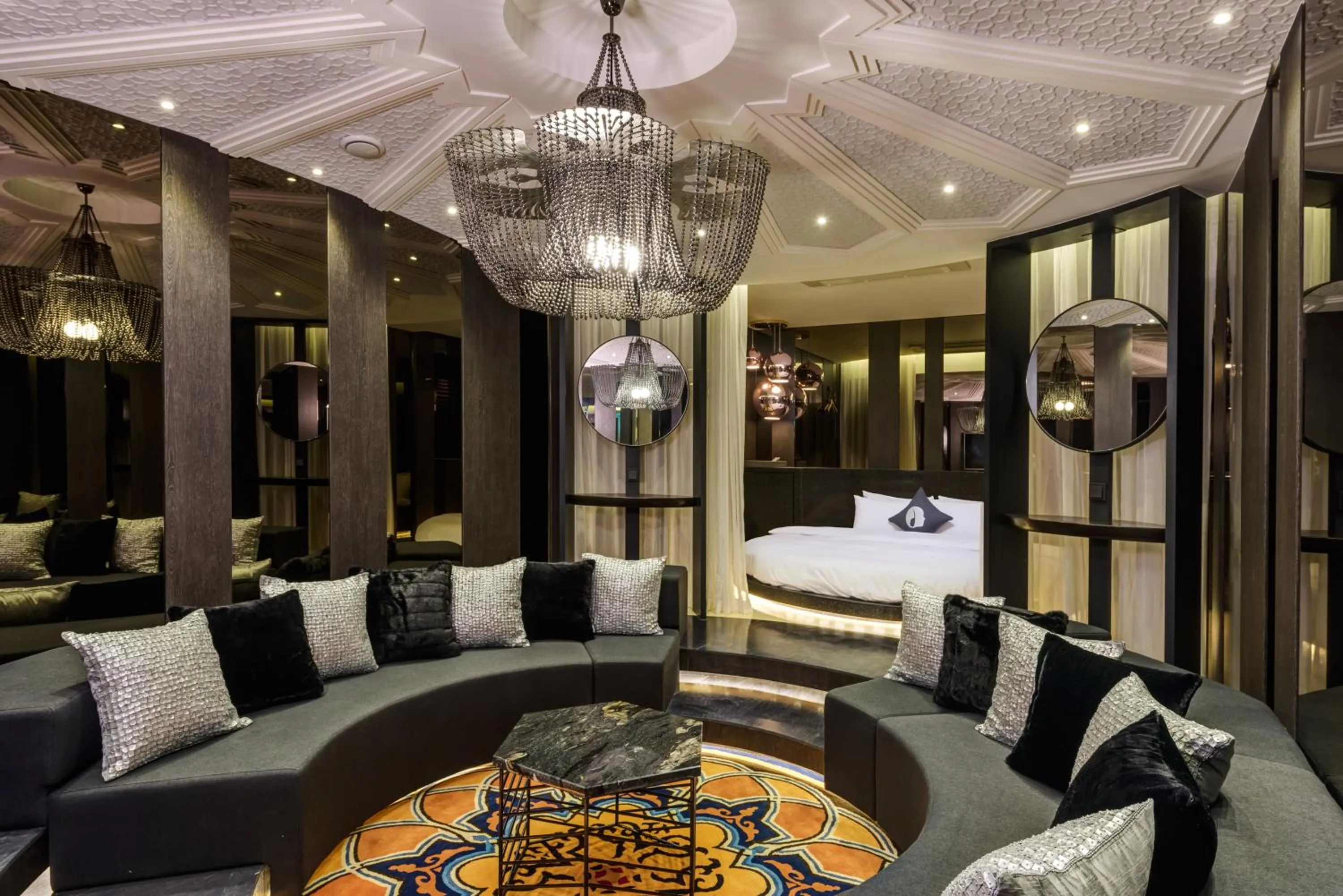 Communal lounge/ TV room in Hotel The Designers Kondae