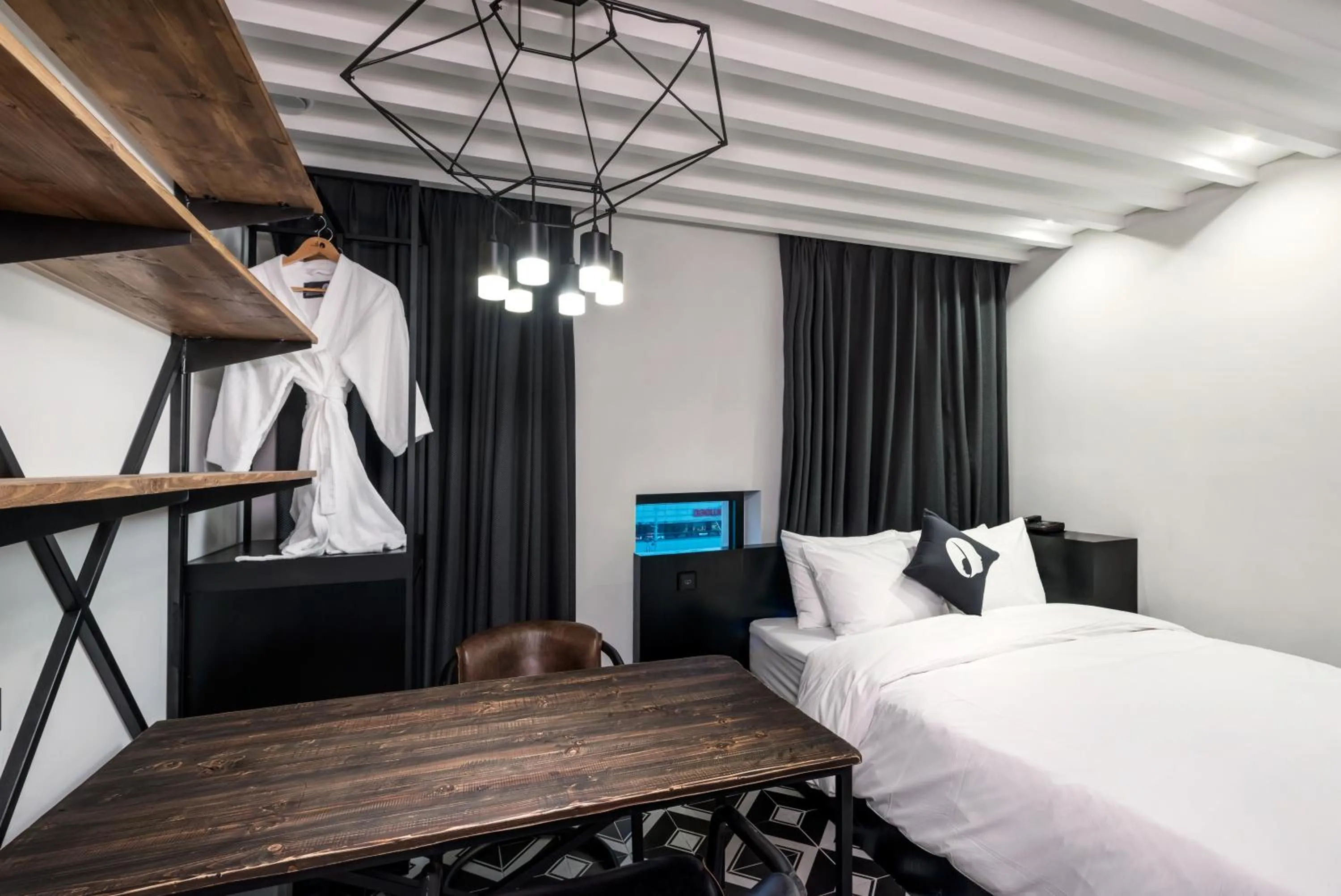 Photo of the whole room, Bed in Hotel The Designers Kondae