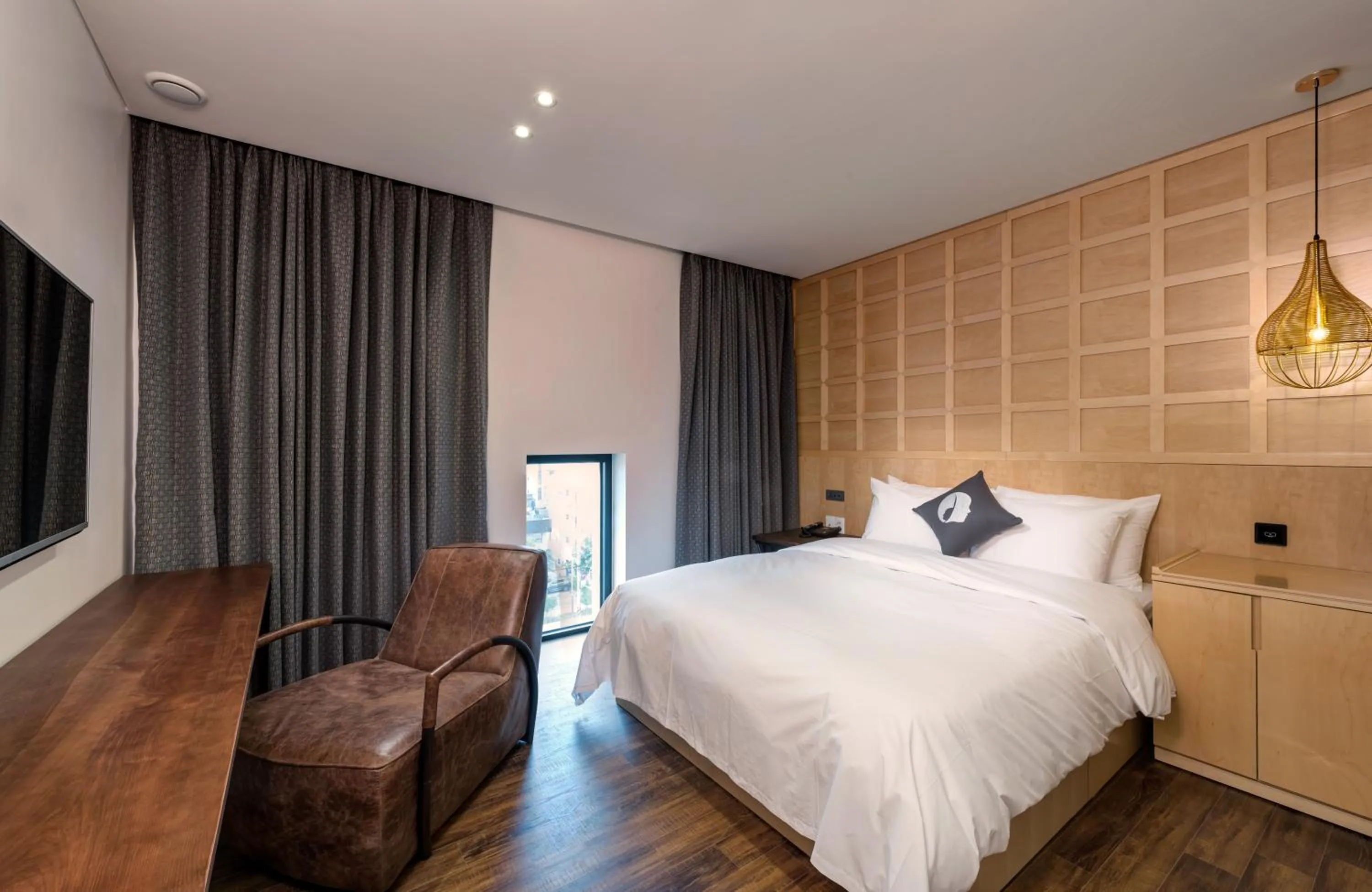 Photo of the whole room, Bed in Hotel The Designers Kondae