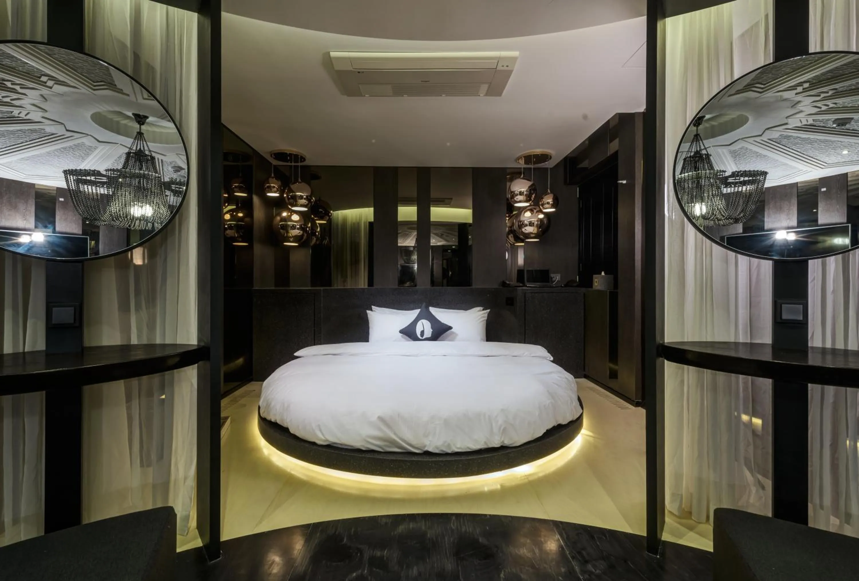 Photo of the whole room in Hotel The Designers Kondae