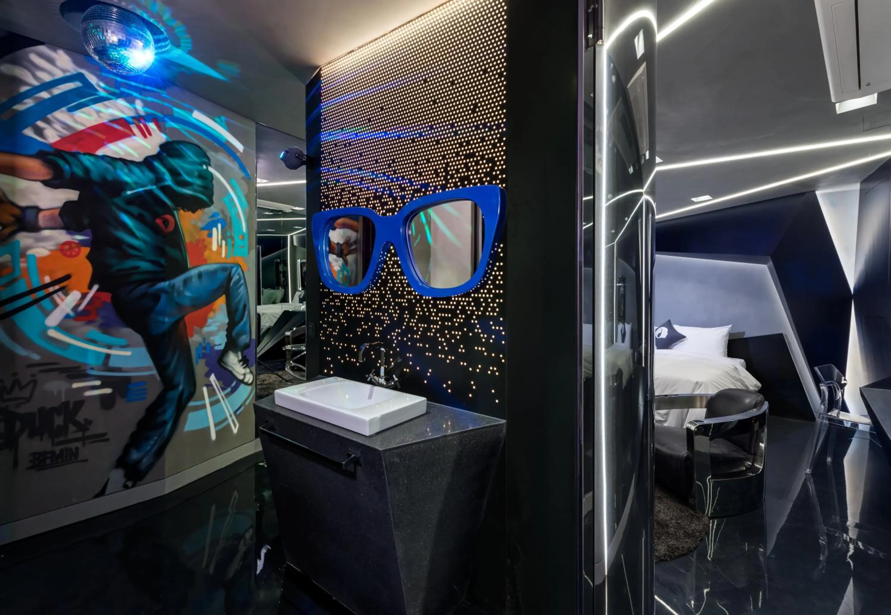 Bathroom in Hotel The Designers Kondae