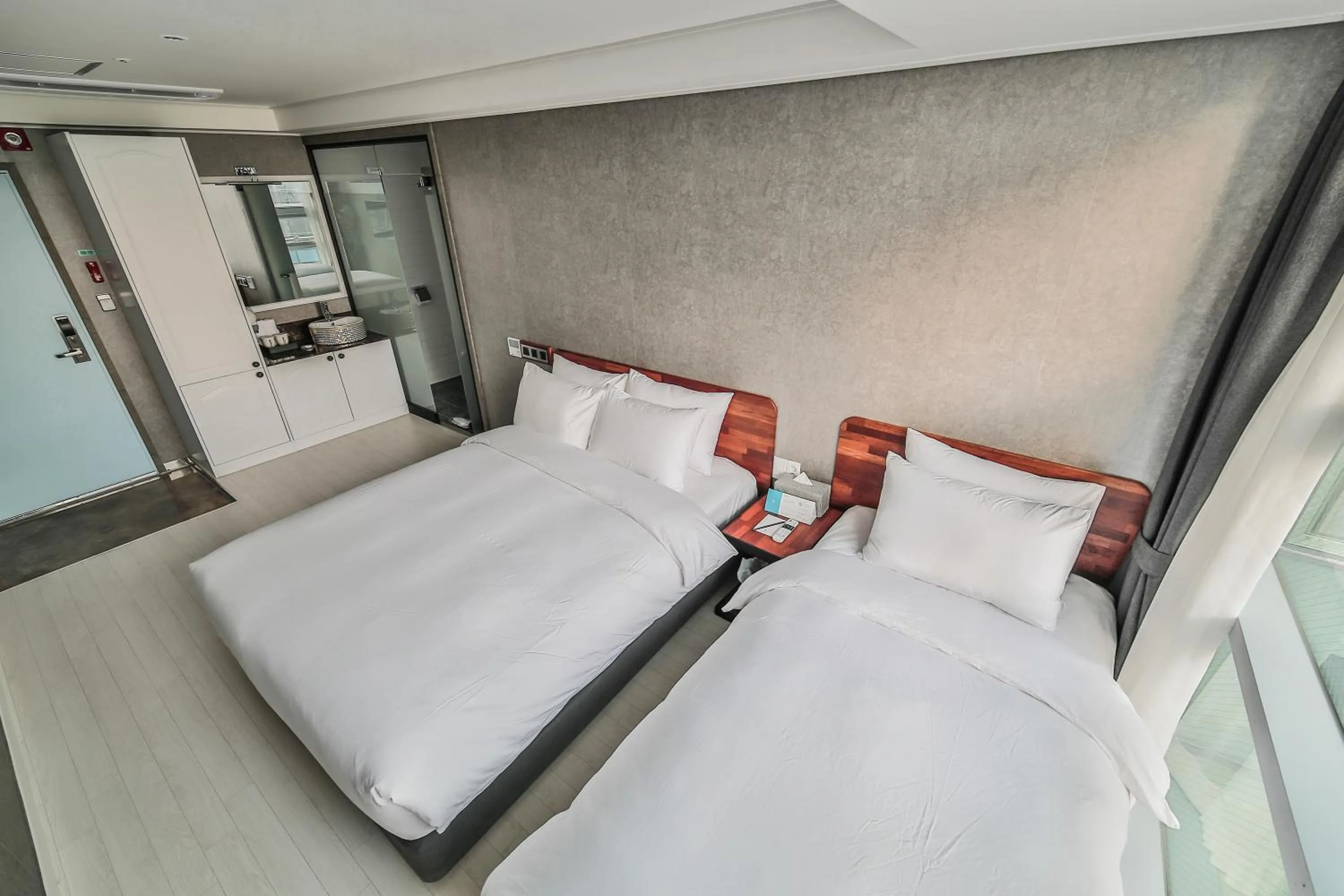 Decorative detail, Bed in Elysia Boutique Hotel