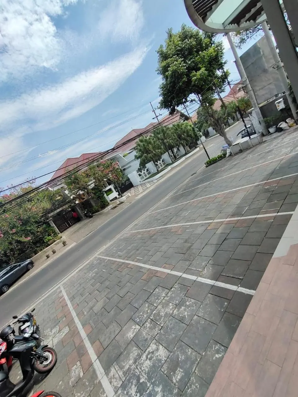 Parking in Sweet Garden Guest House