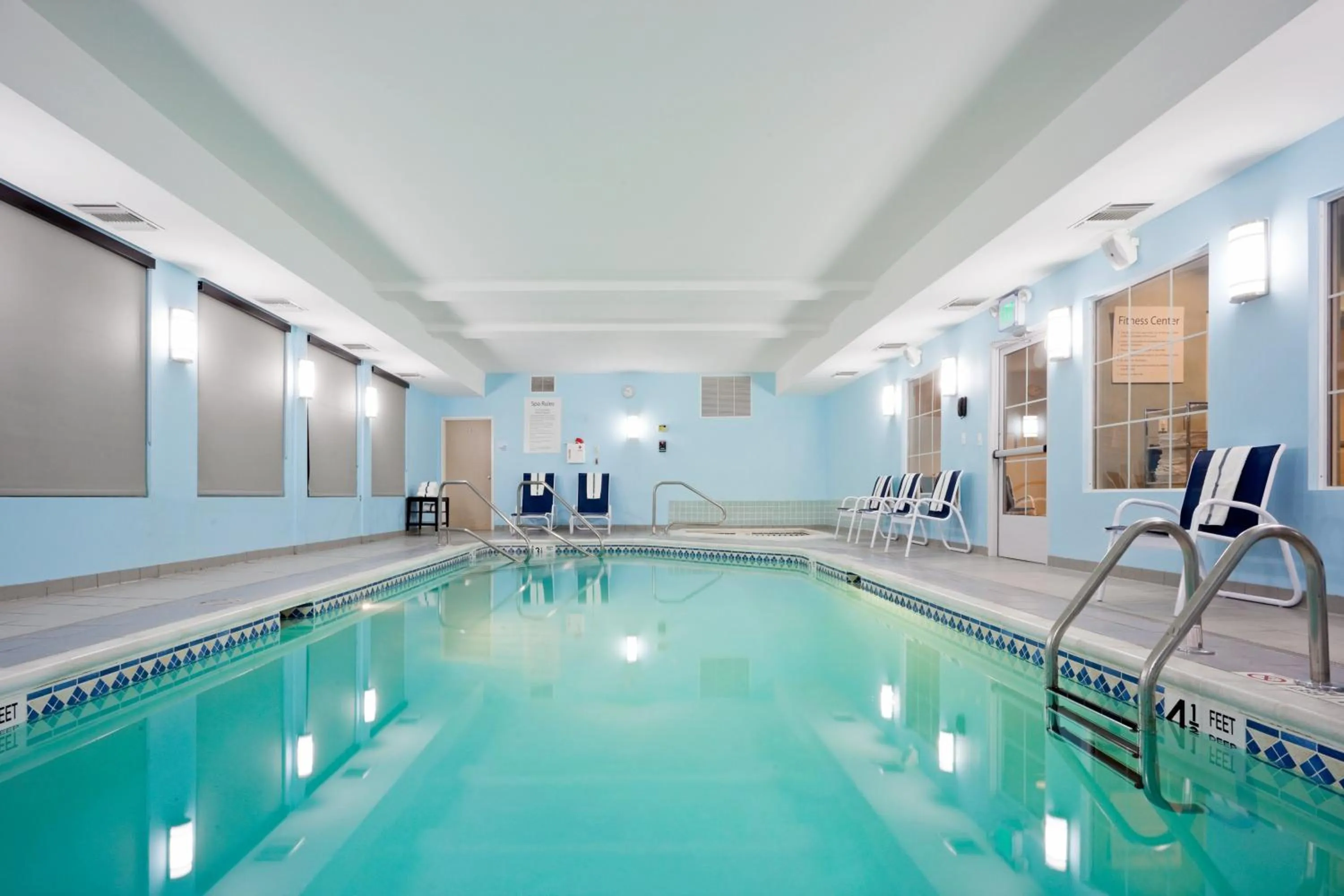 Swimming pool in Holiday Inn Express Hotel & Suites West Coxsackie by IHG