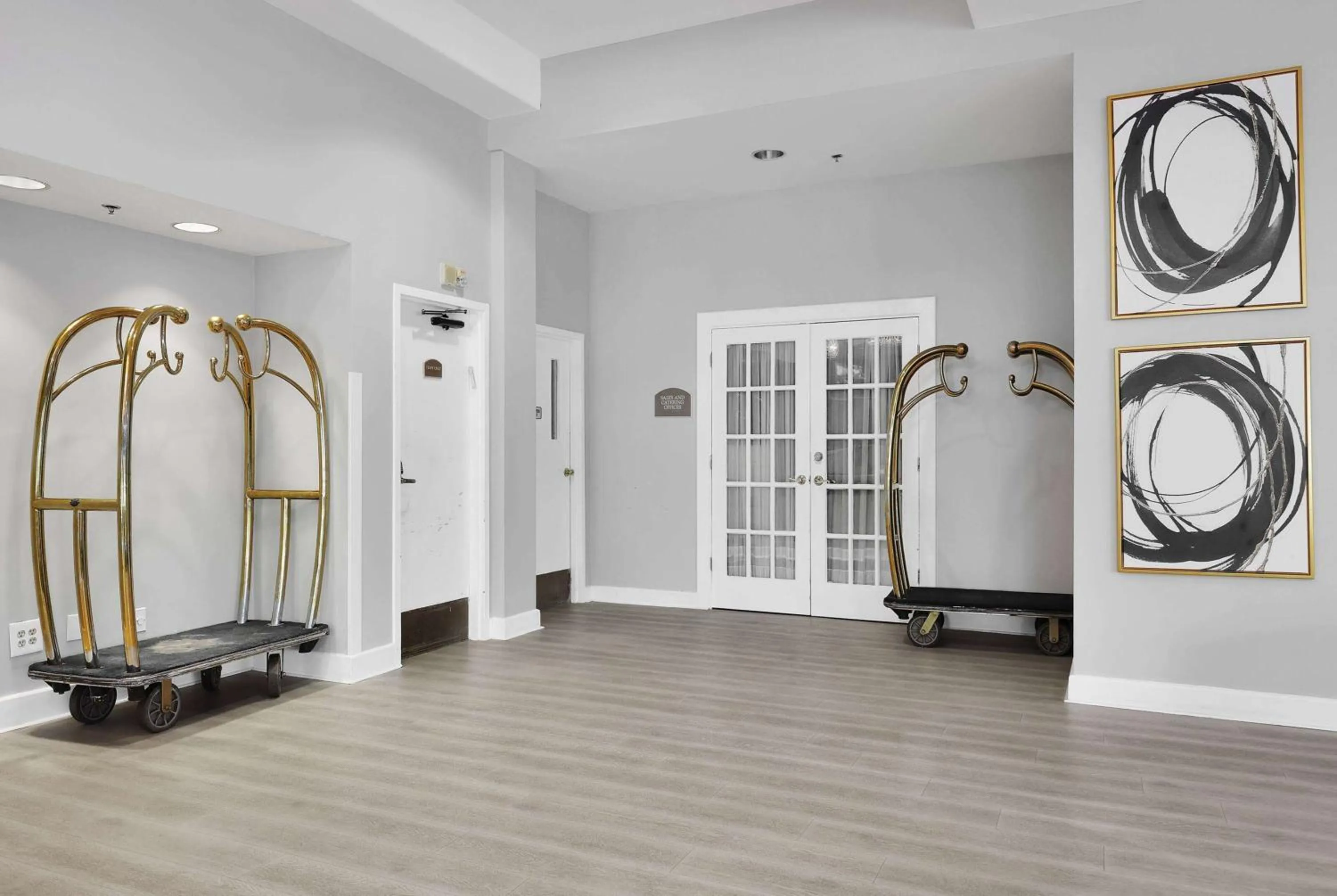 Lobby or reception in Ramada by Wyndham Jacksonville I-95 by Butler Blvd