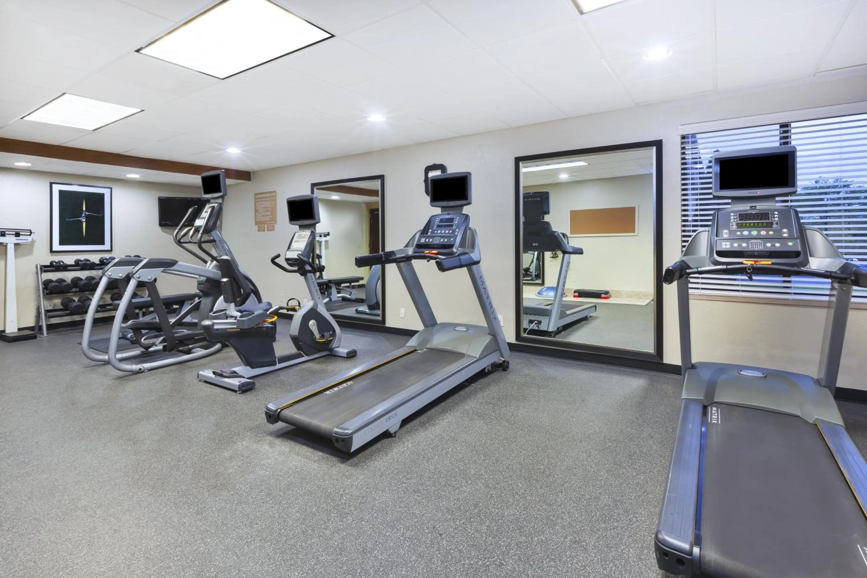 Fitness centre/facilities in Candlewood Suites Grand Rapids Airport by IHG