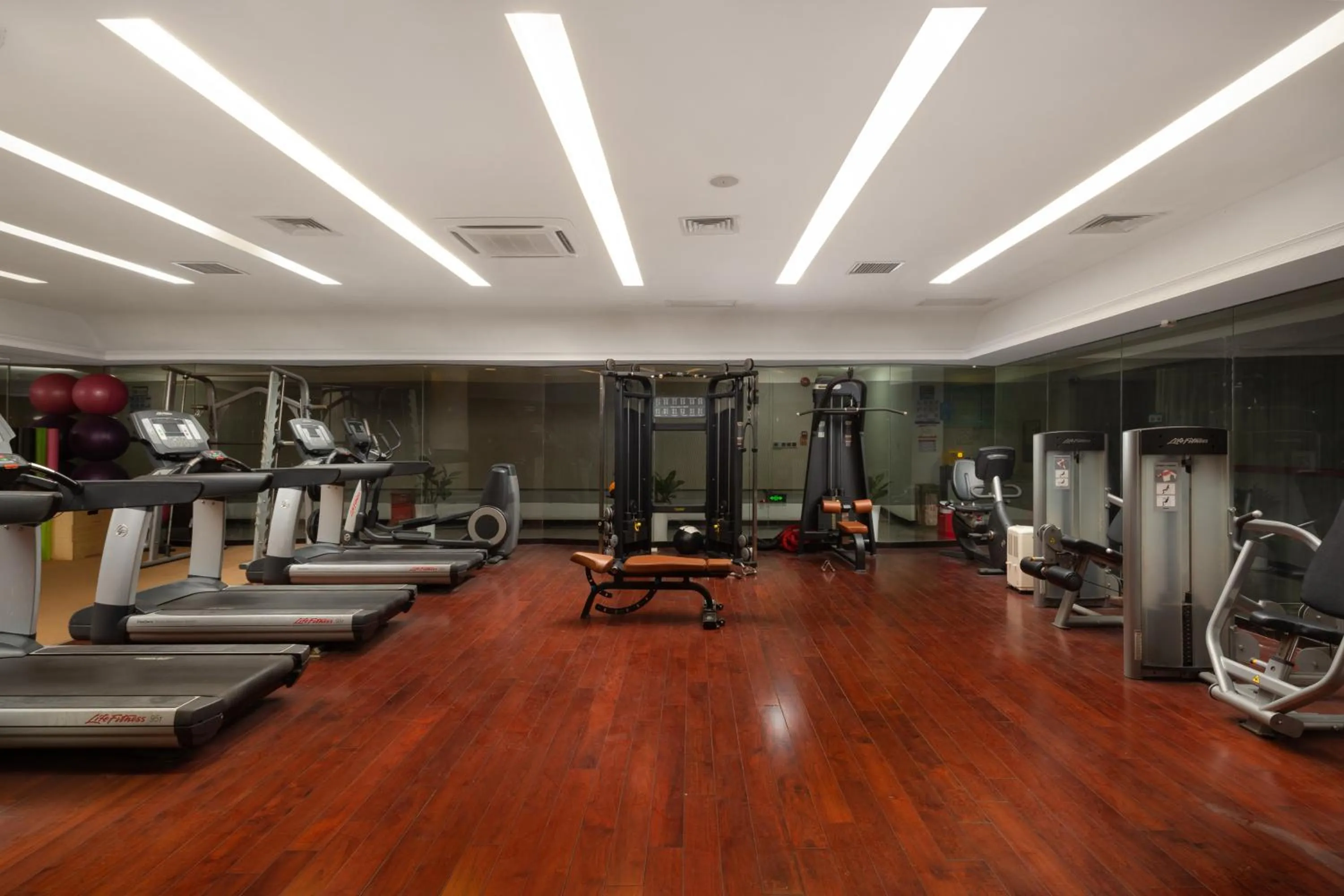 Shenzhen Bay Hisoar Hotel