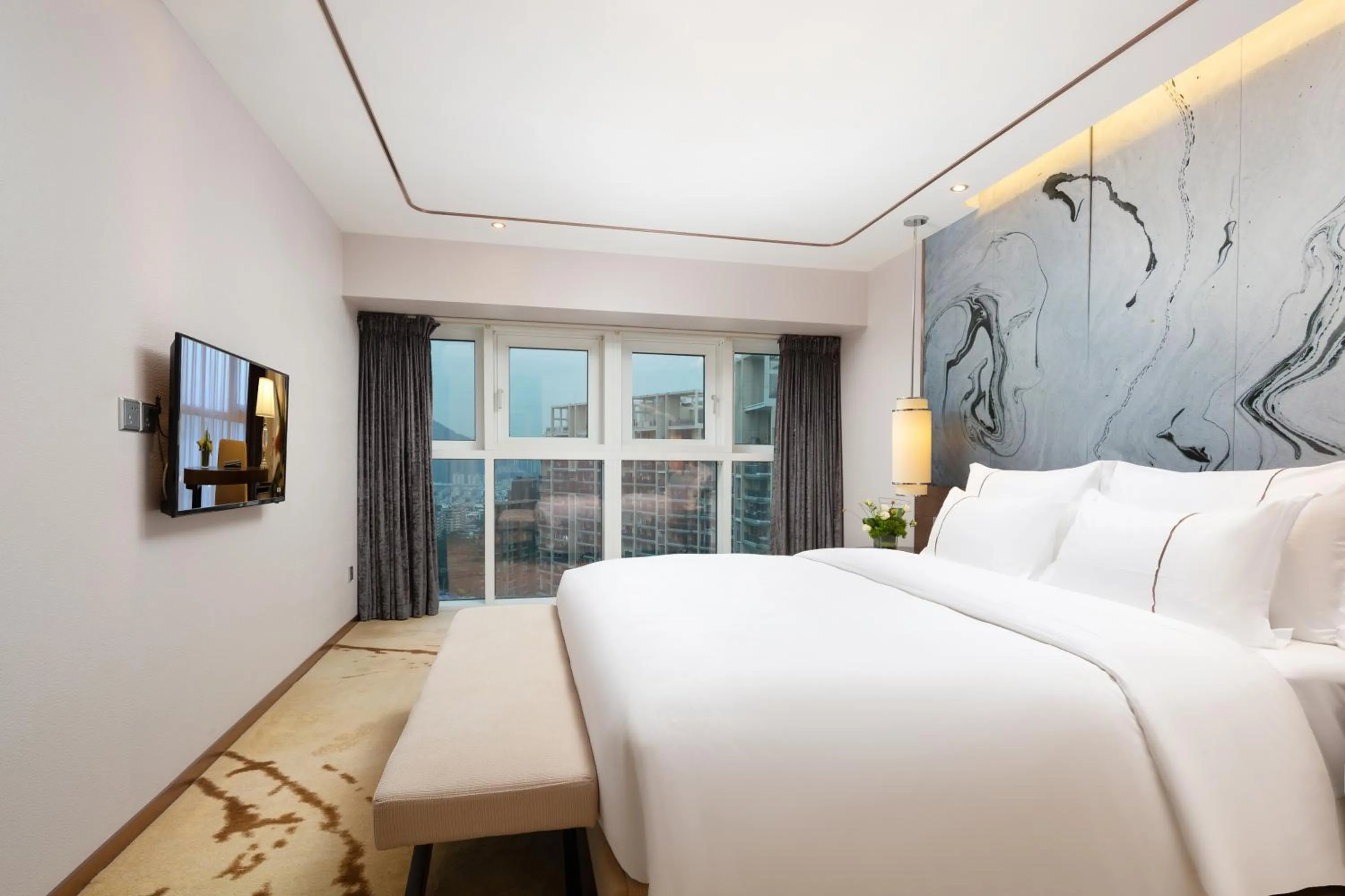 Bed in Shenzhen Bay Hisoar Hotel