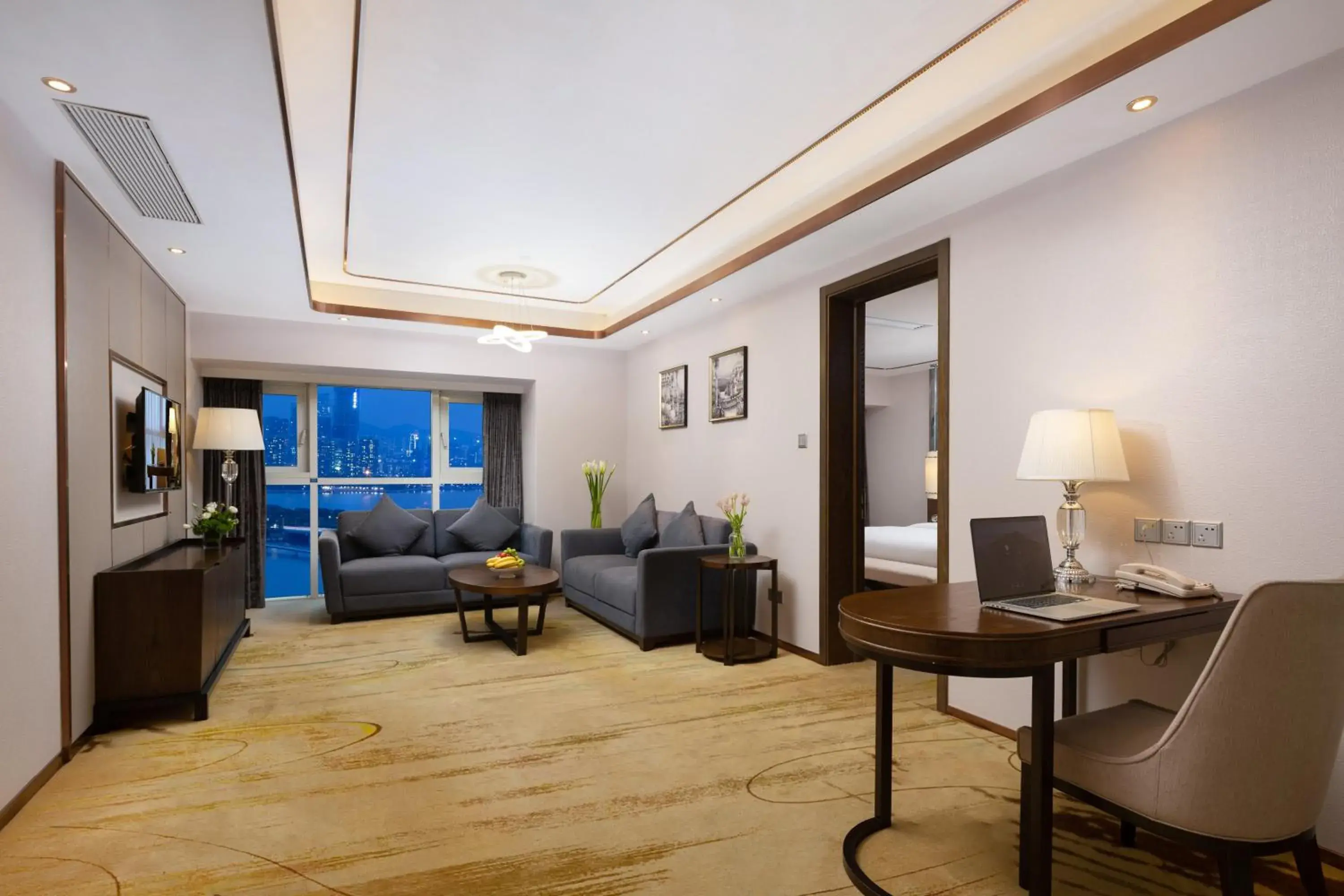 Business Double Suite in Shenzhen Bay Hisoar Hotel Business Double Suite in Shenzhen Bay Hisoar Hotel