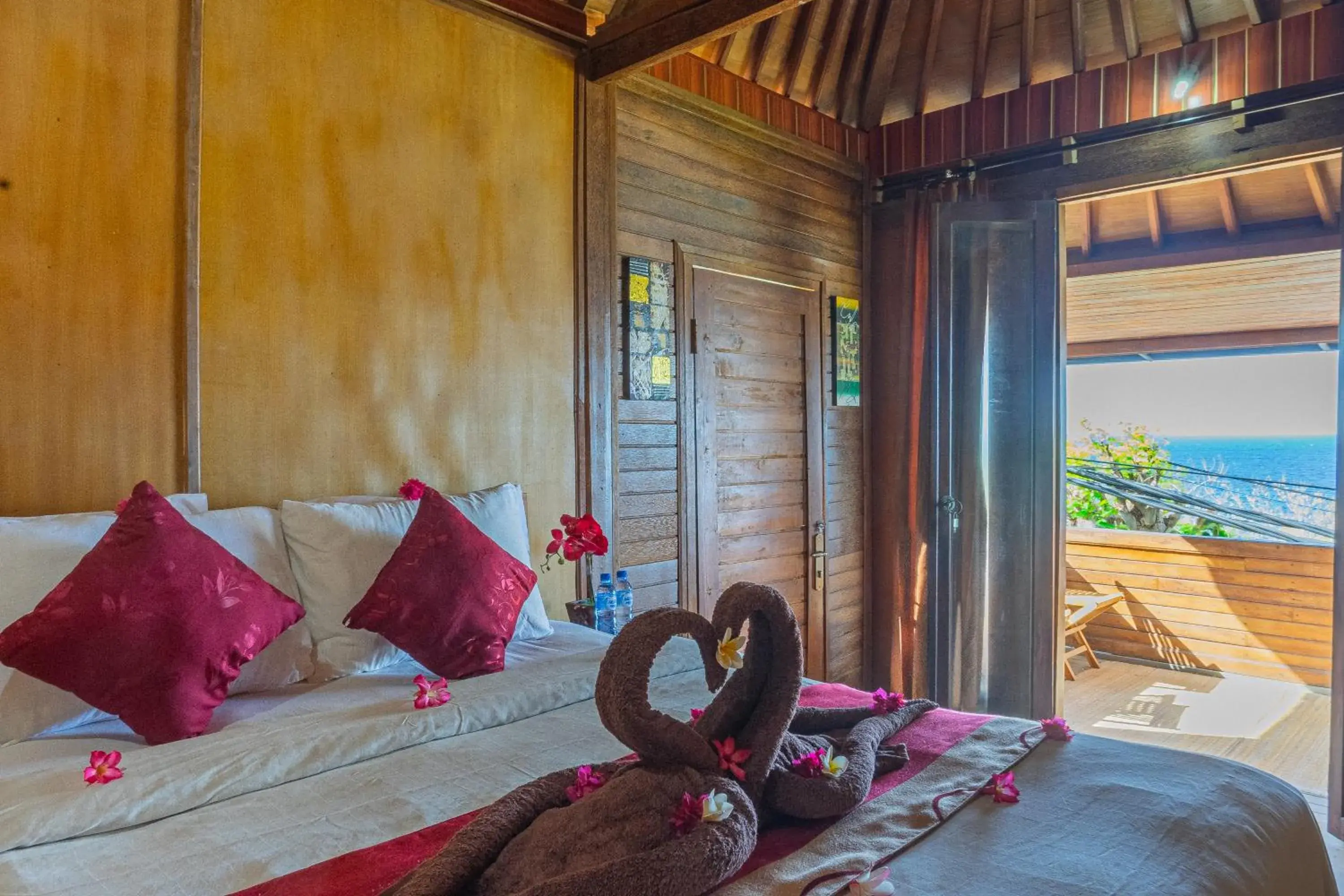 Double Room with Balcony and Sea View in Manta Cottages with Sea View Double Room with Balcony and Sea View in Manta Cottages with Sea View