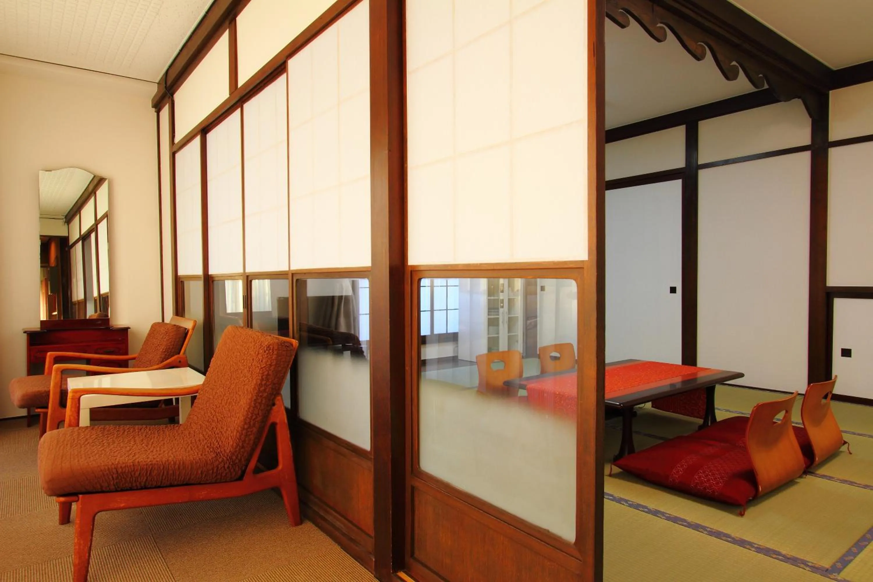 Photo of the whole room, Bed in Guesthouse Fujinokura Kawaguchiko Ekimaeten