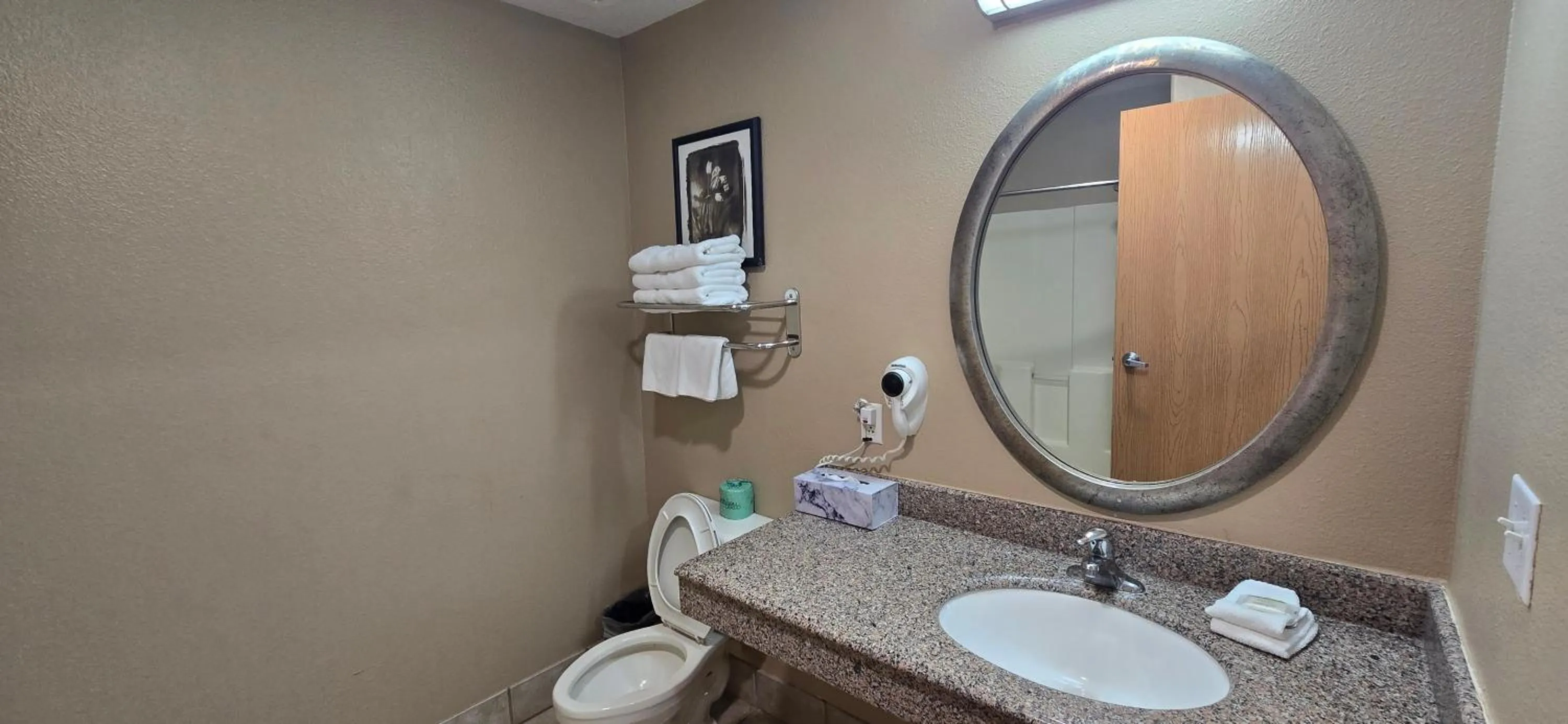 Bathroom in Super 8 by Wyndham New Braunfels I-35
