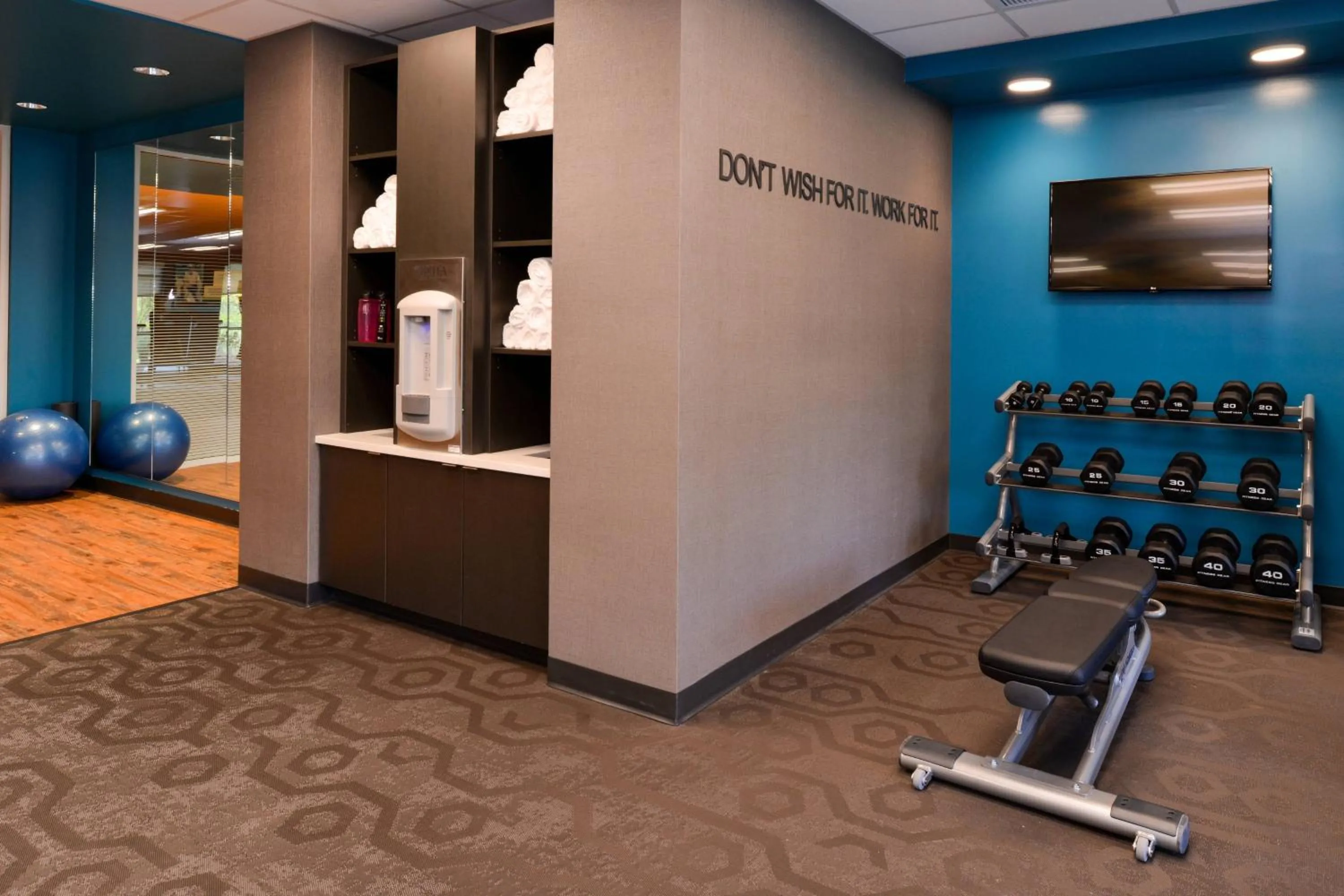 Fitness centre/facilities in Fairfield Inn & Suites by Marriott Plymouth White Mountains