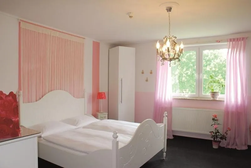 Bedroom, Bed in Hotel Rosenhof