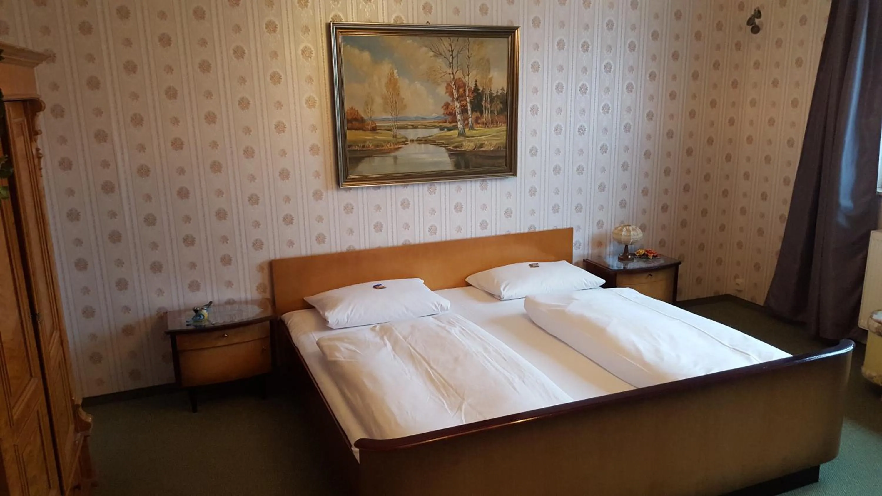 Bed in Hotel Rosenhof