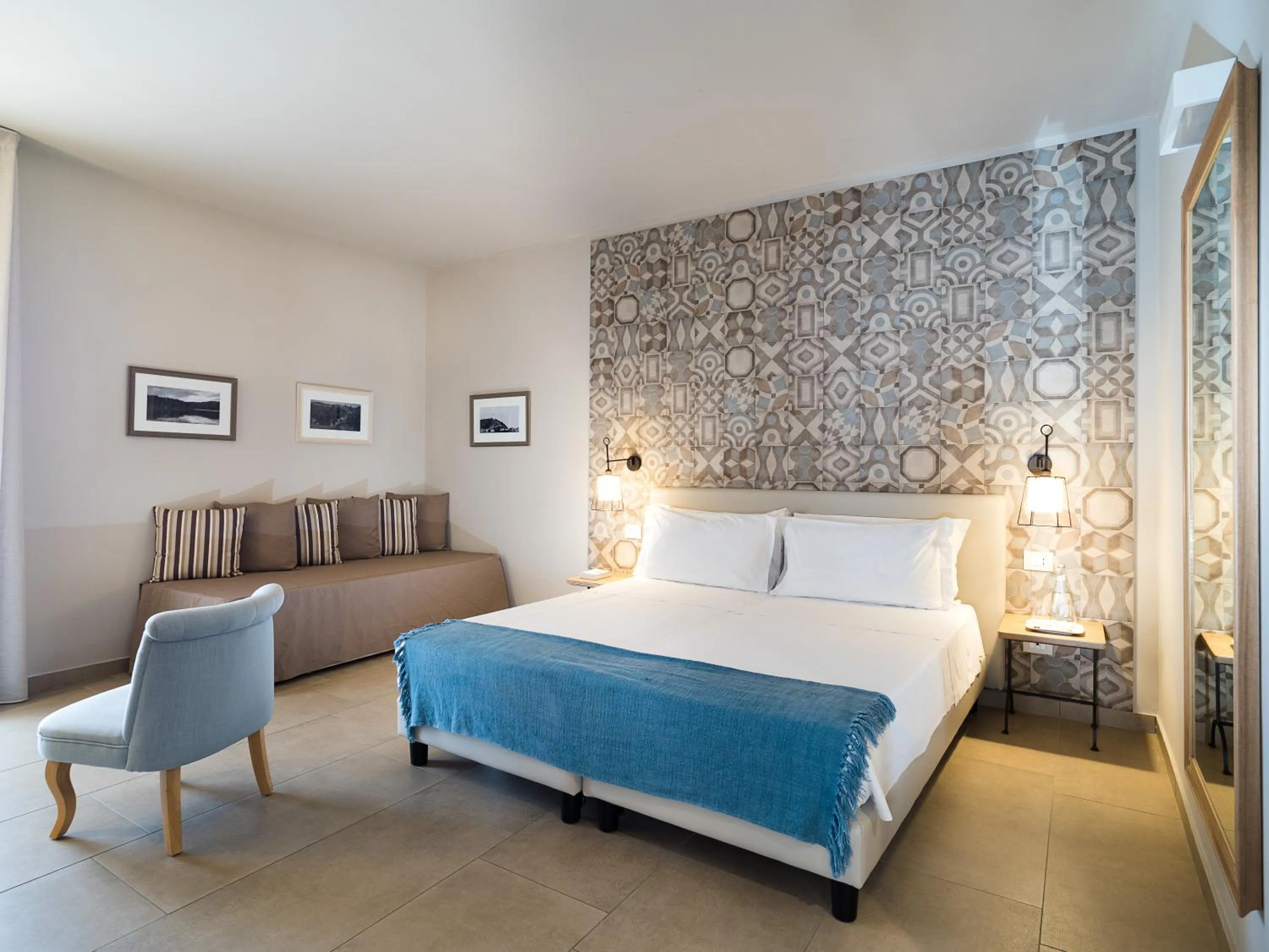 Photo of the whole room, Bed in Rocca dei Saraceni