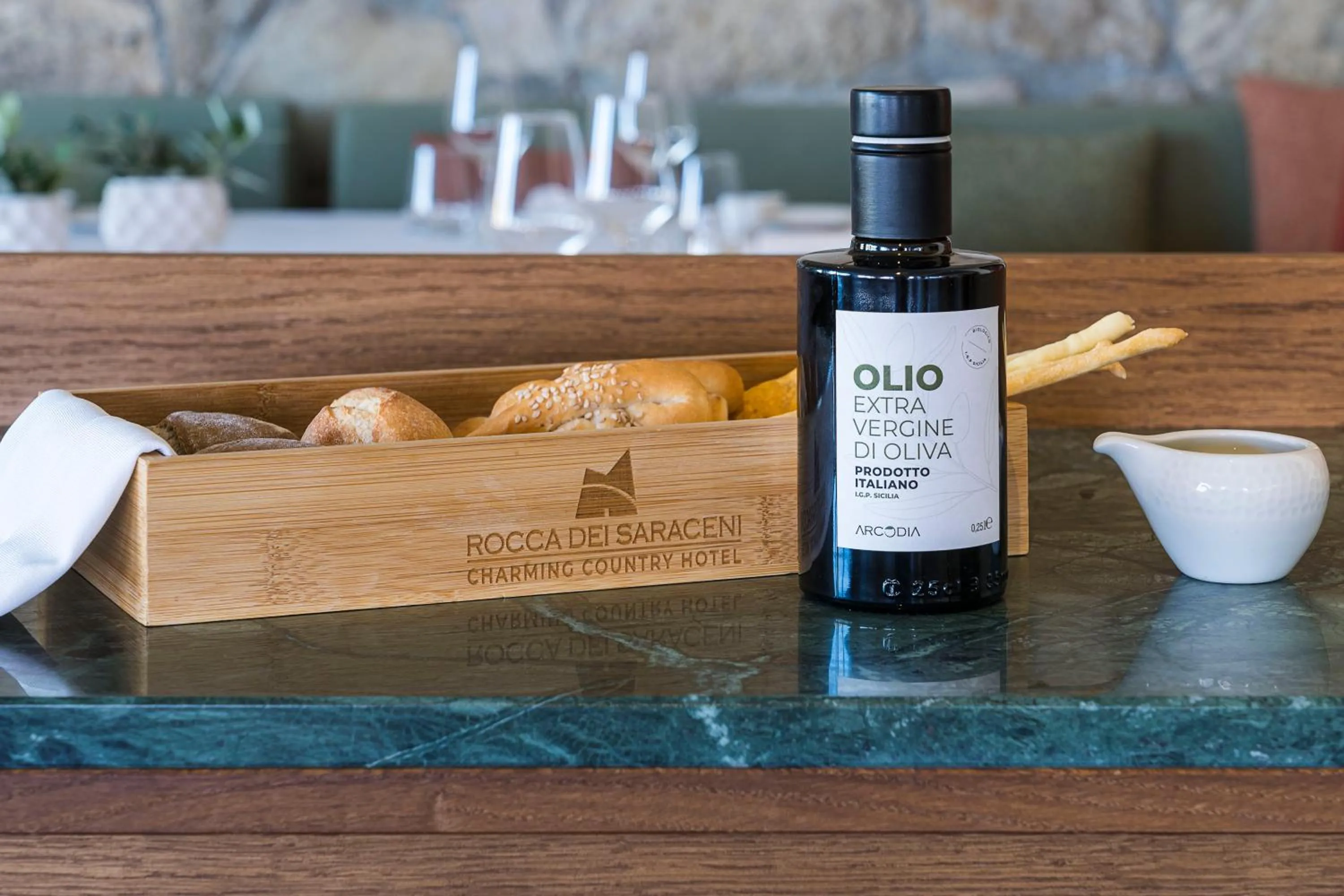 Restaurant/places to eat in Rocca dei Saraceni