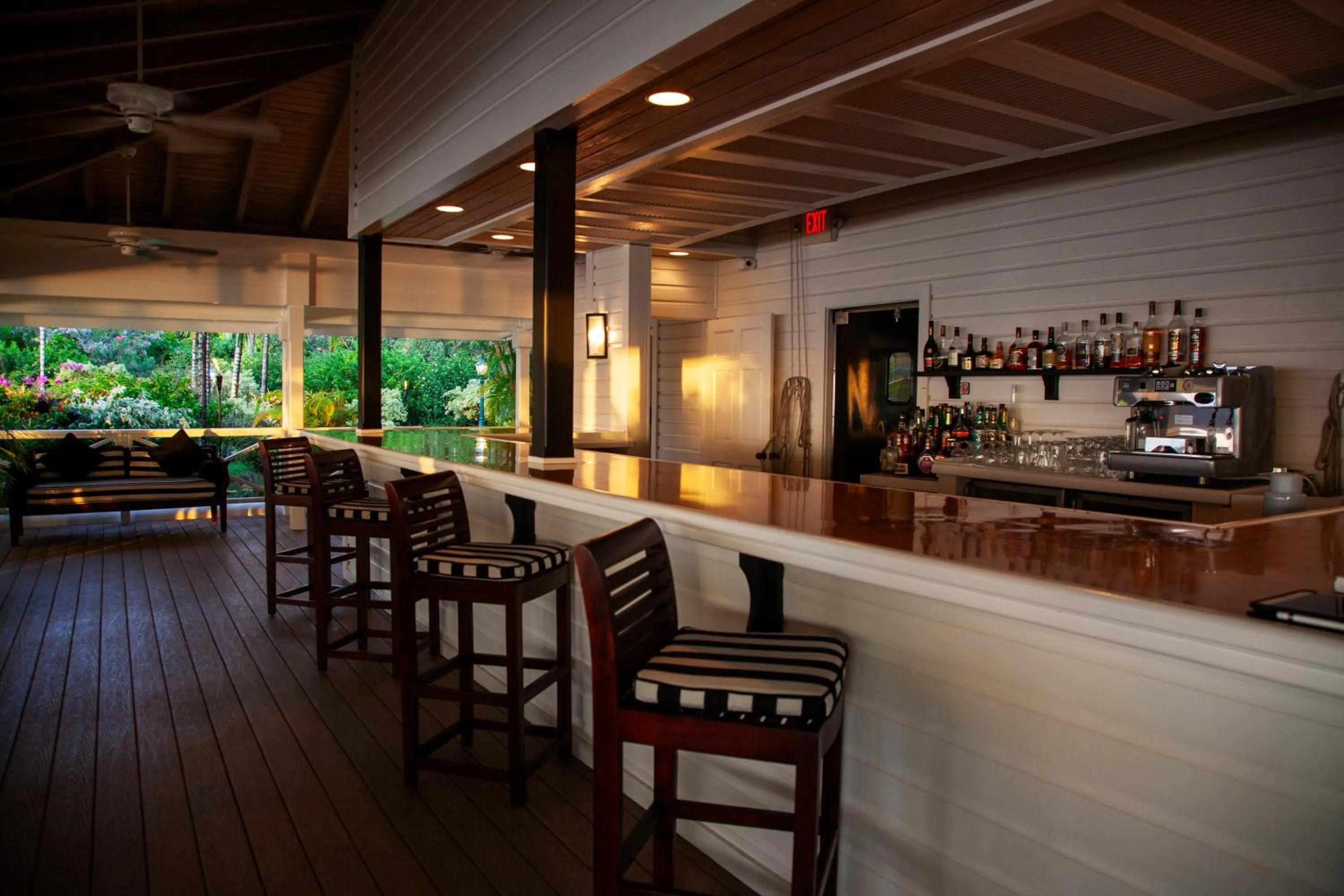 Lounge or bar in Galley Bay Resort & Spa