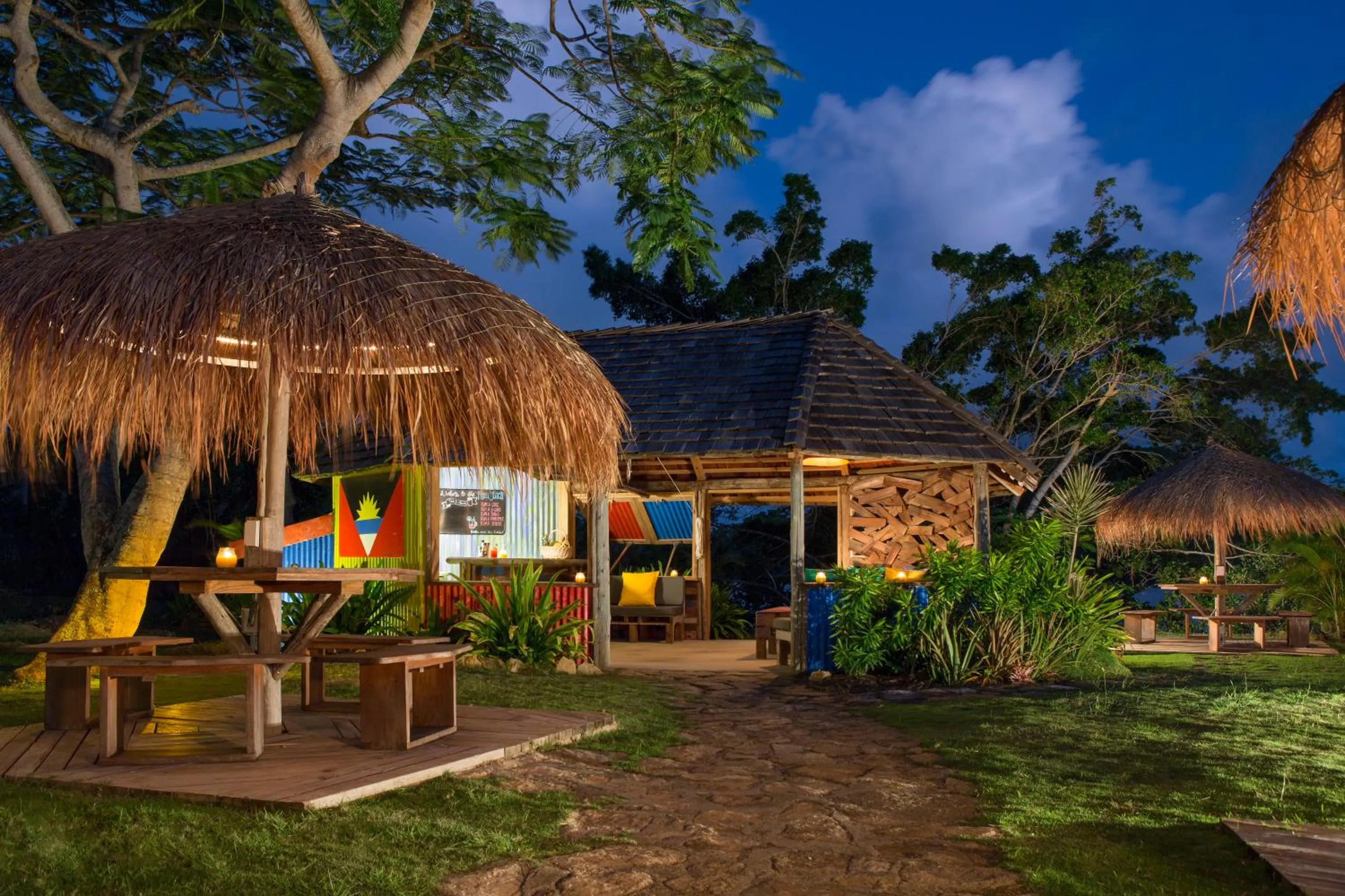 Lounge or bar in Galley Bay Resort & Spa