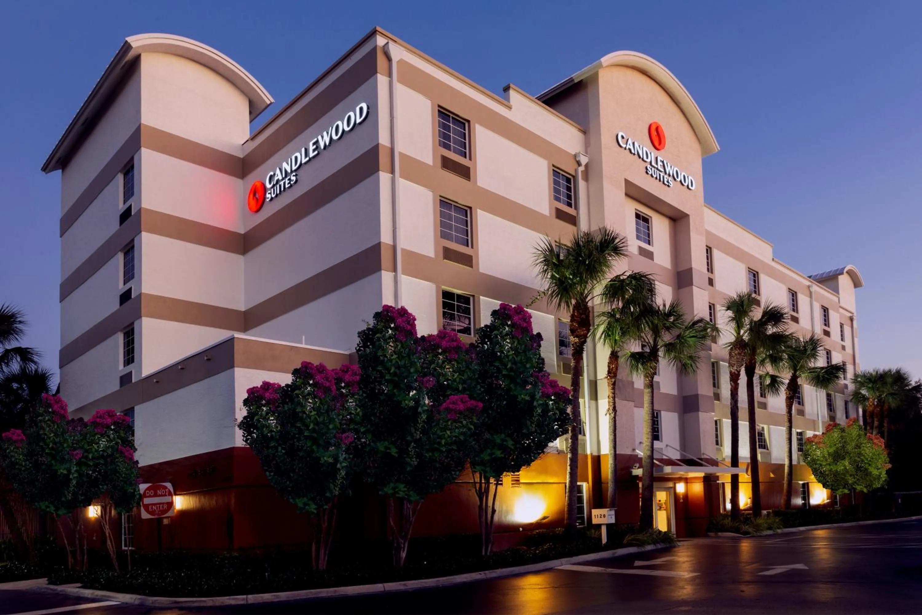 Property building in Candlewood Suites Fort Lauderdale Airport-Cruise by IHG