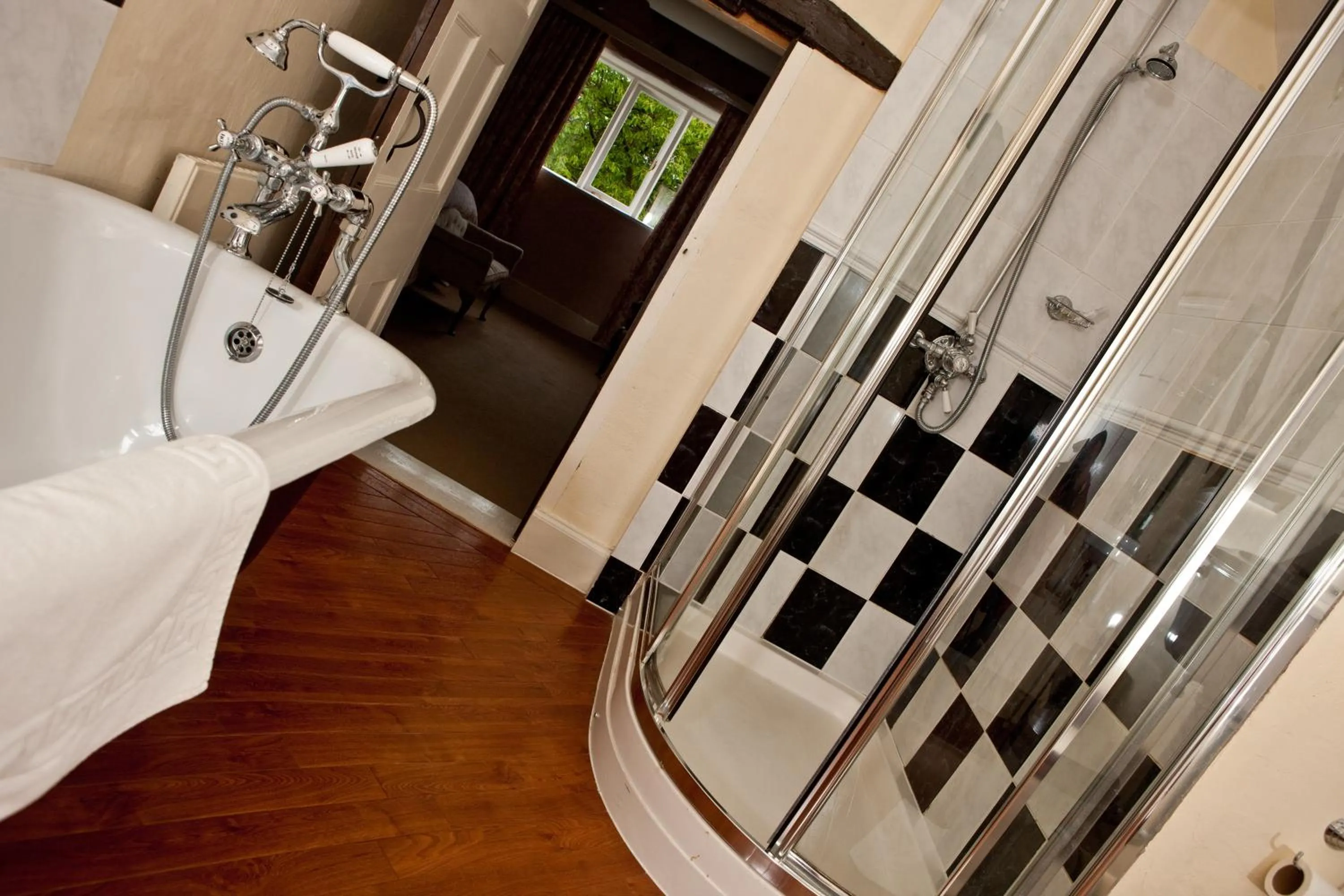 Shower in Church Hill Farm