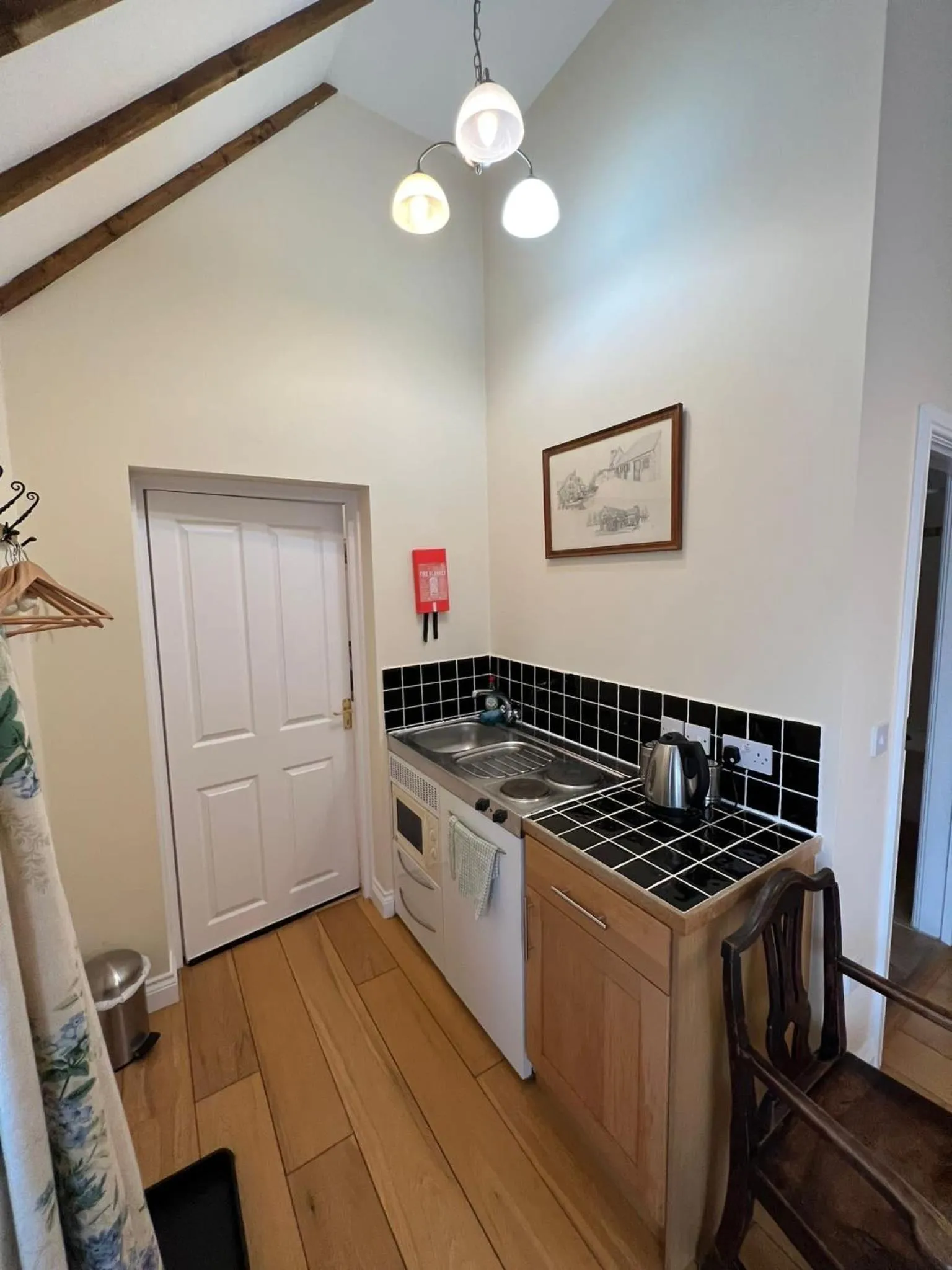 Kitchen or kitchenette in Church Hill Farm