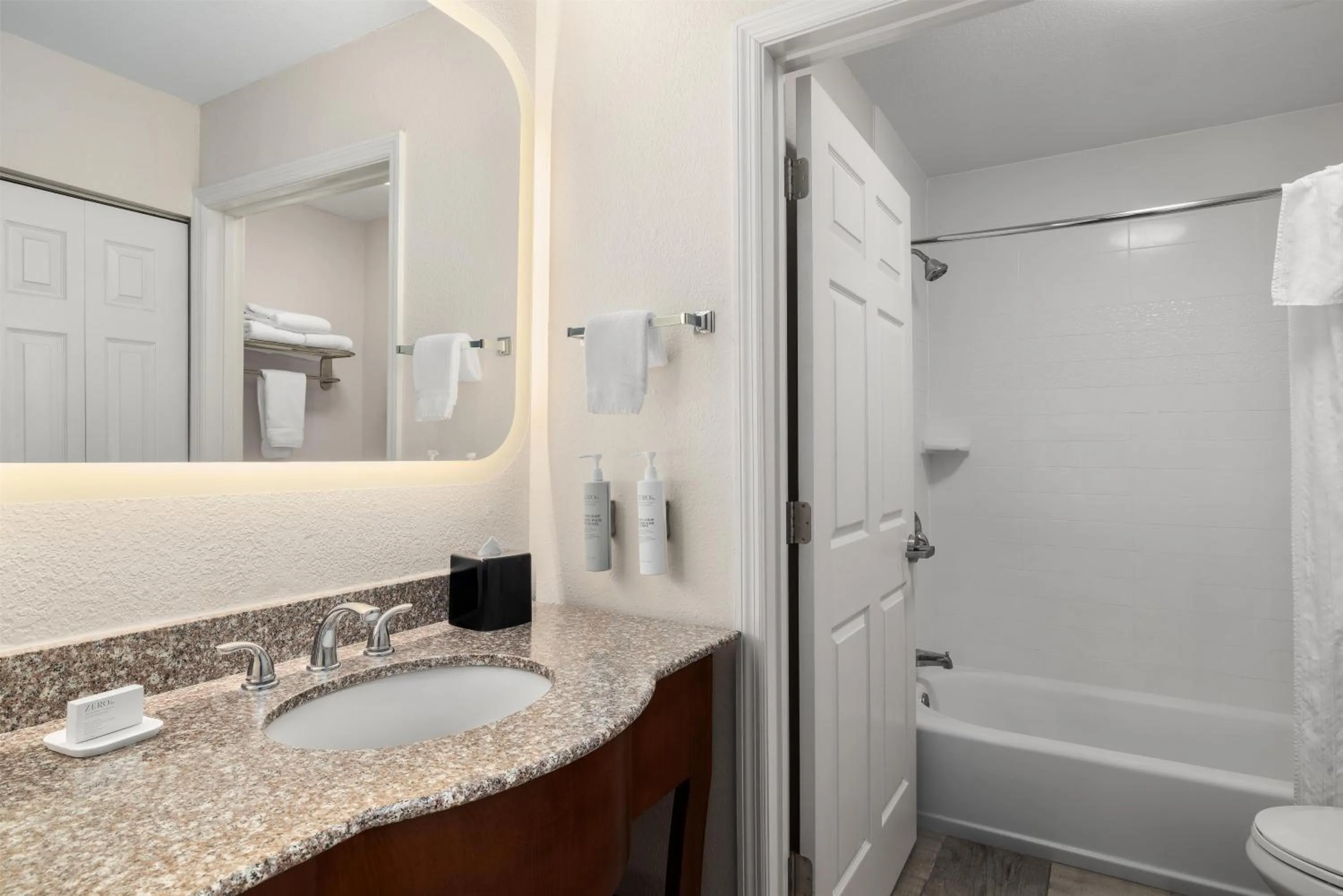 Bathroom in Homewood Suites Jacksonville Deerwood Park