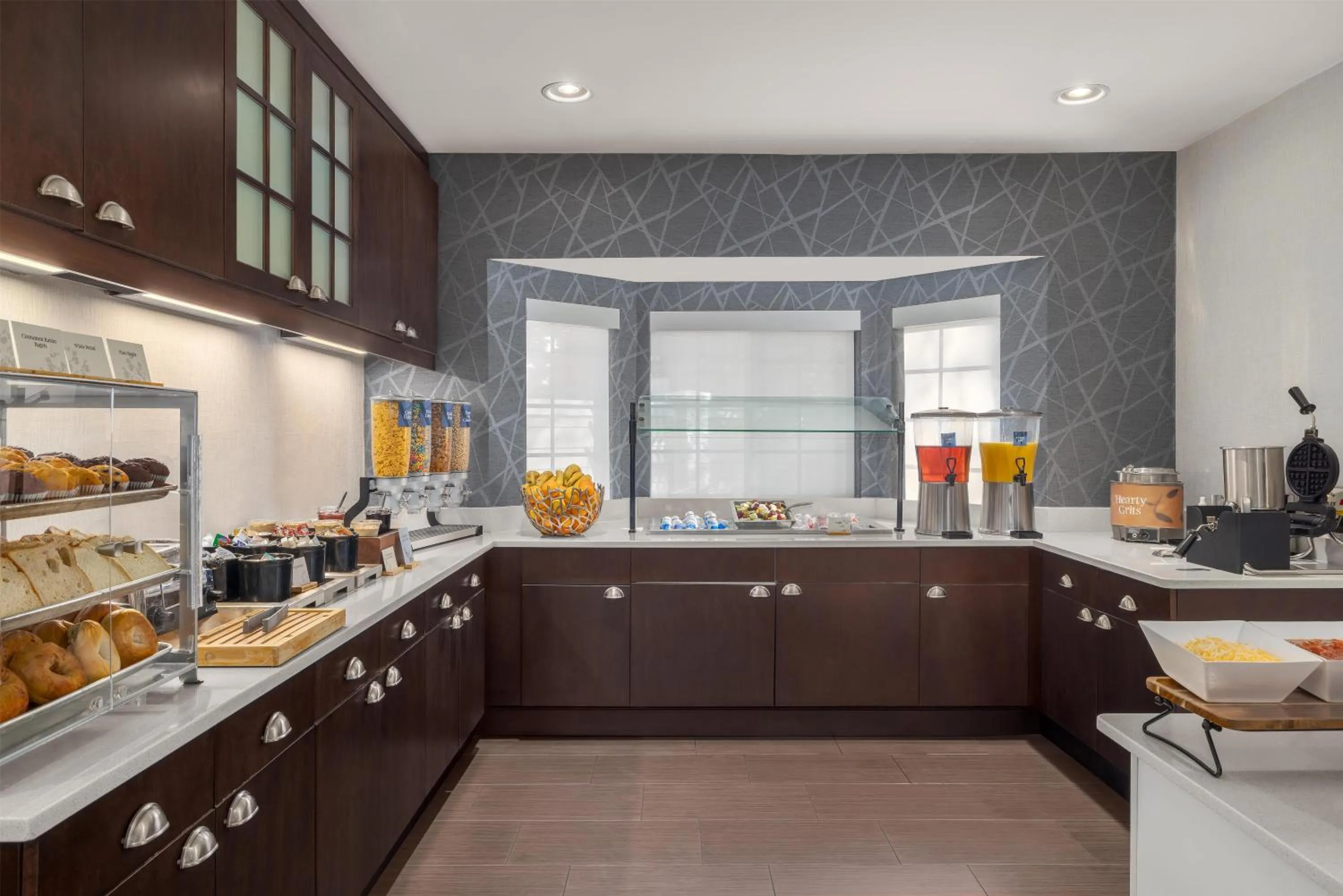 Breakfast in Homewood Suites Jacksonville Deerwood Park