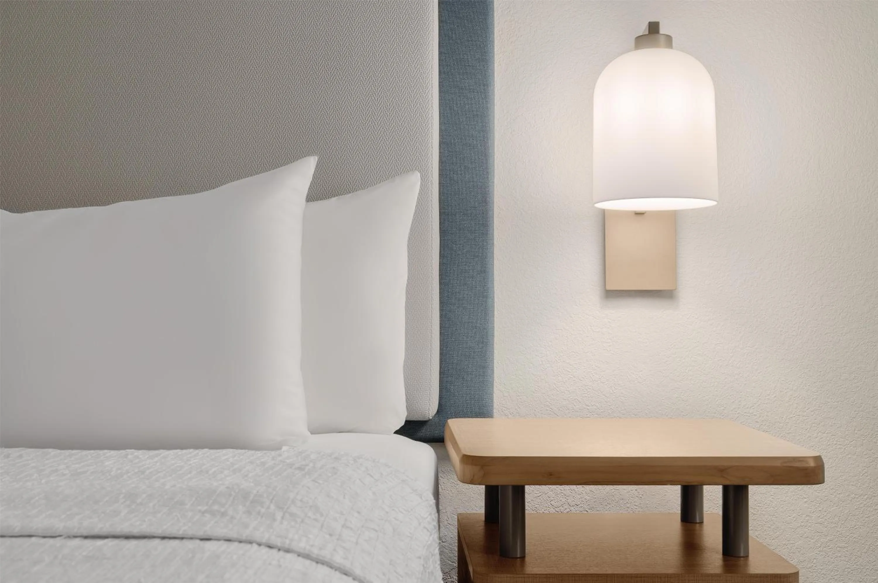 Bed in Homewood Suites Jacksonville Deerwood Park