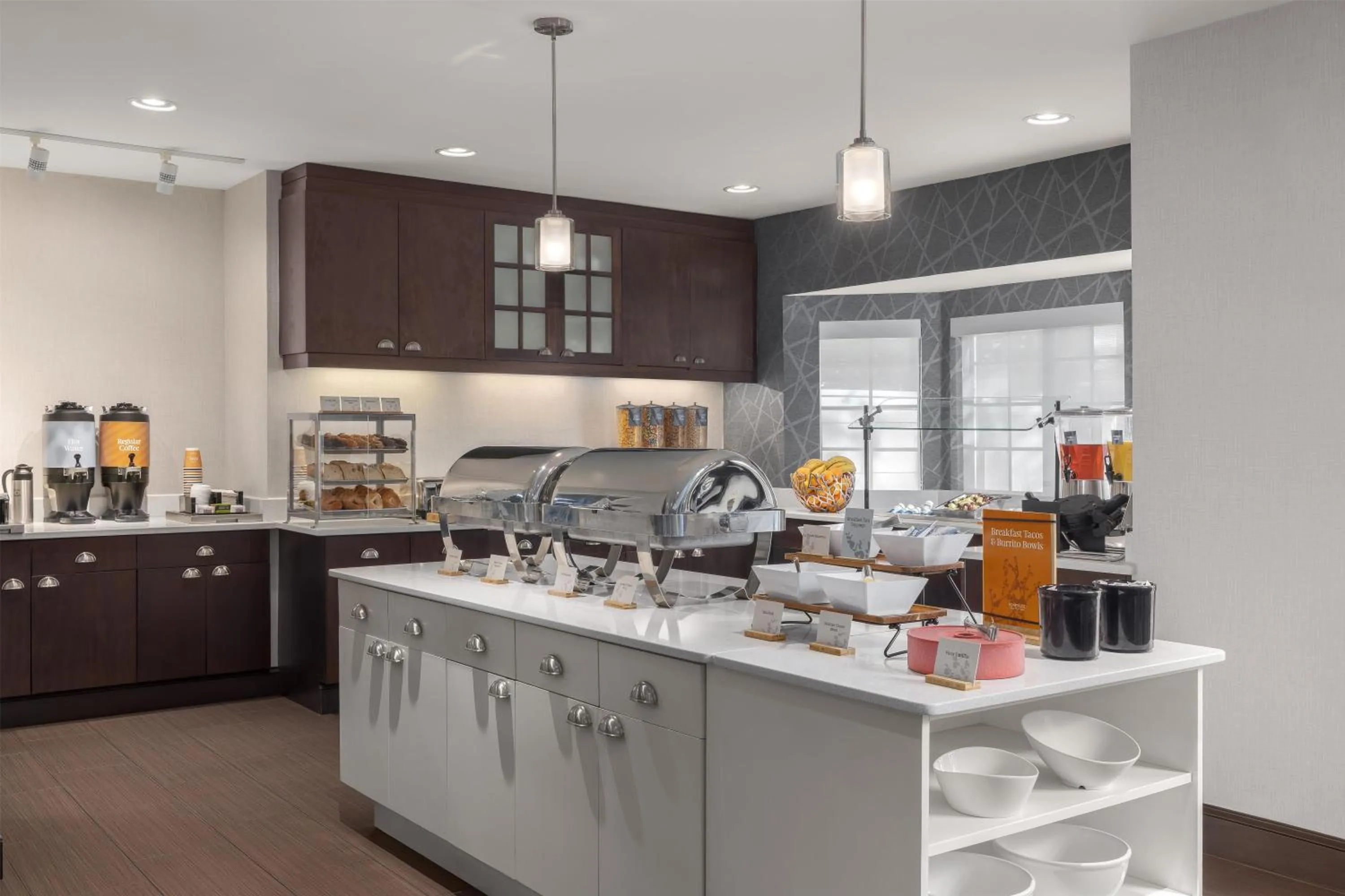 Breakfast in Homewood Suites Jacksonville Deerwood Park