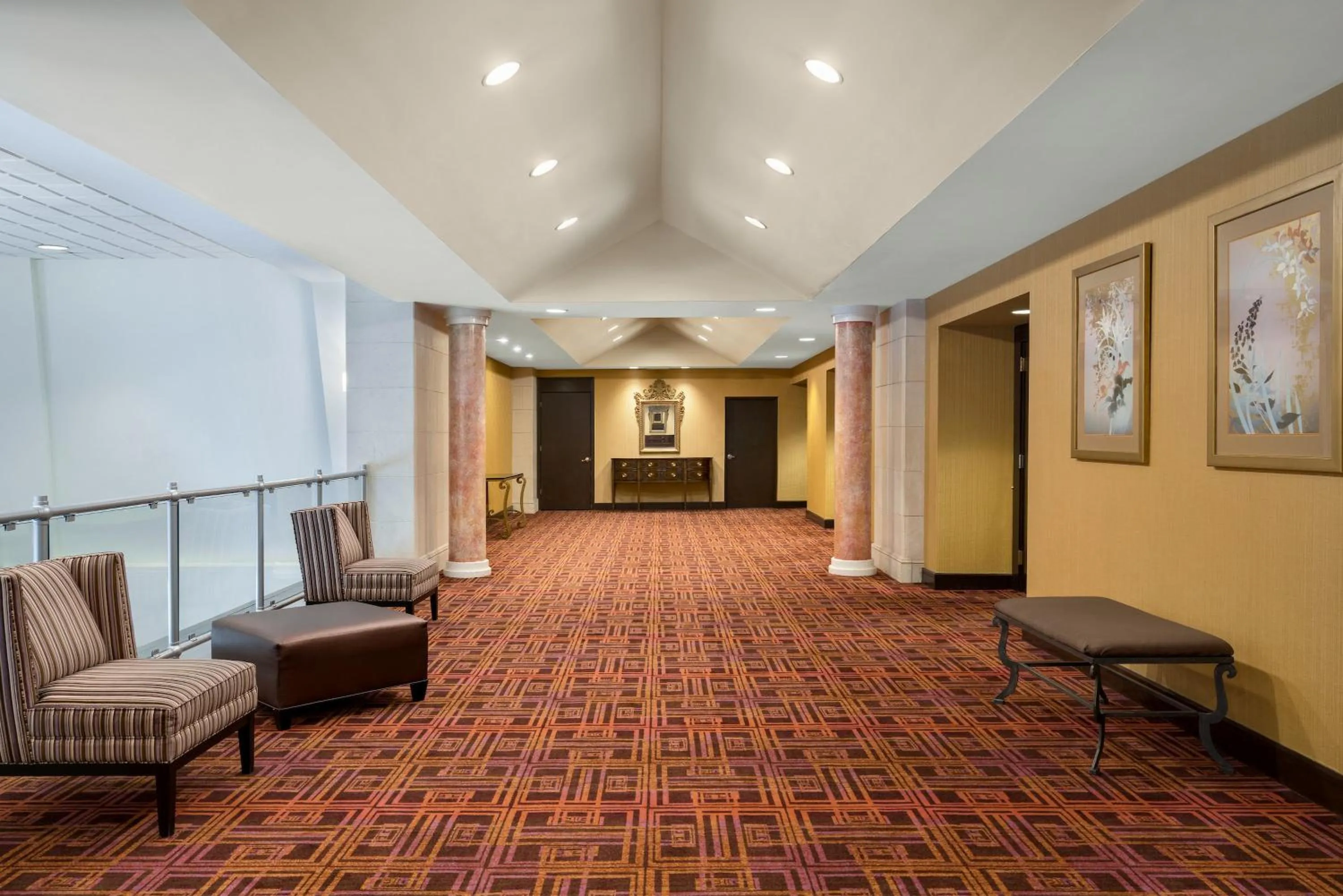 Meeting/conference room in Crowne Plaza Englewood by IHG