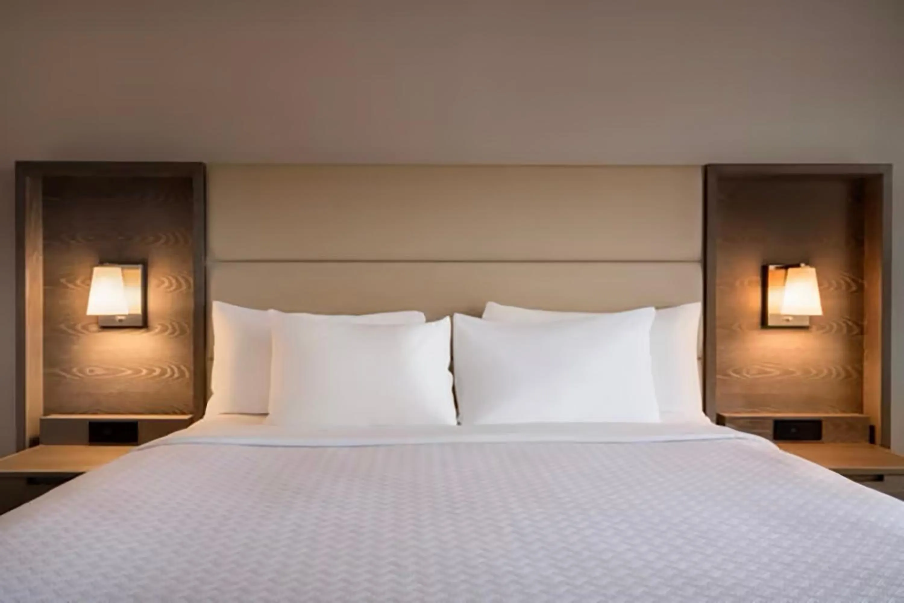 Bedroom, Bed in Crowne Plaza Englewood by IHG