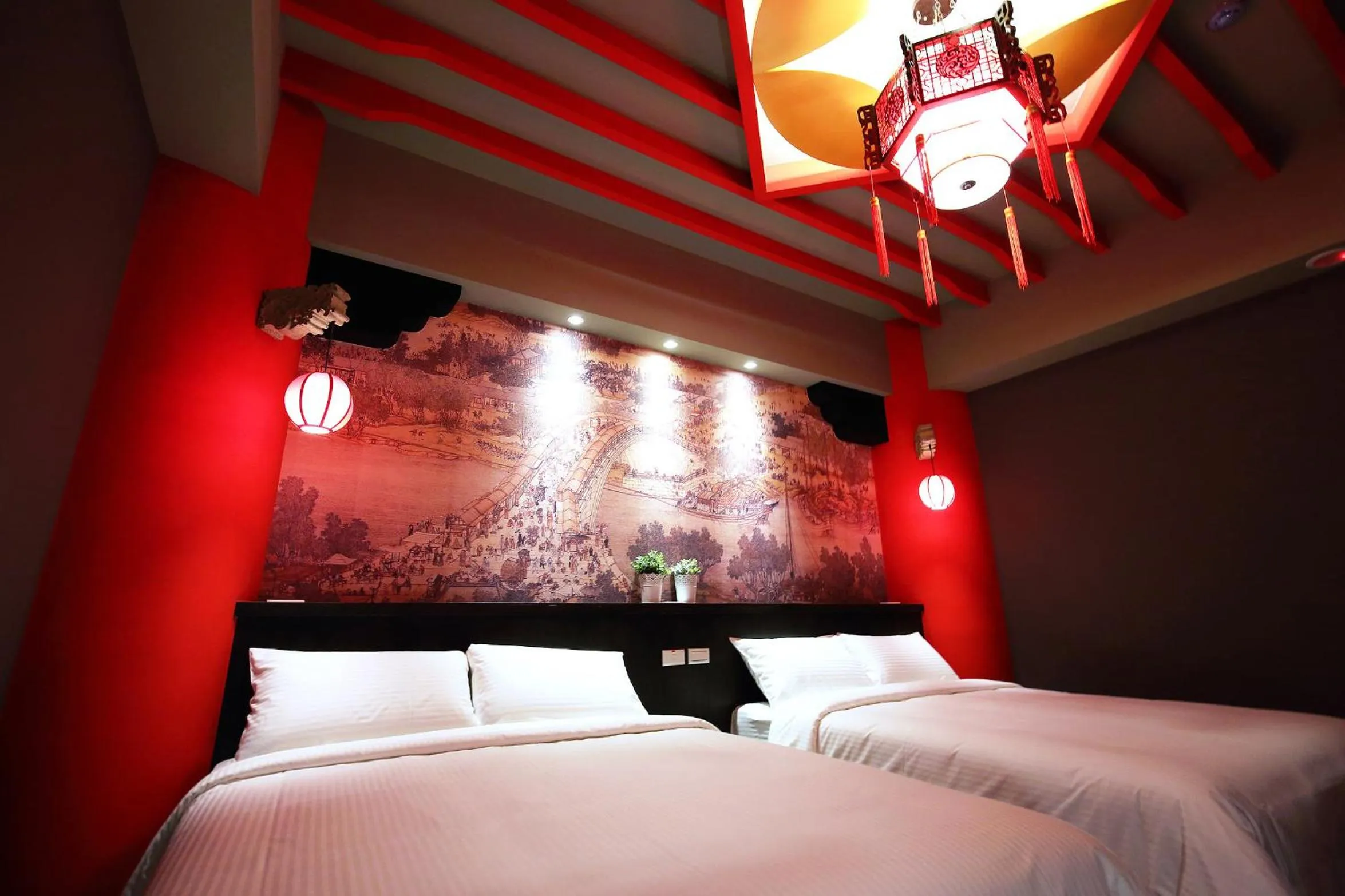 bunk bed, Bed in Buckingham Palace B&B