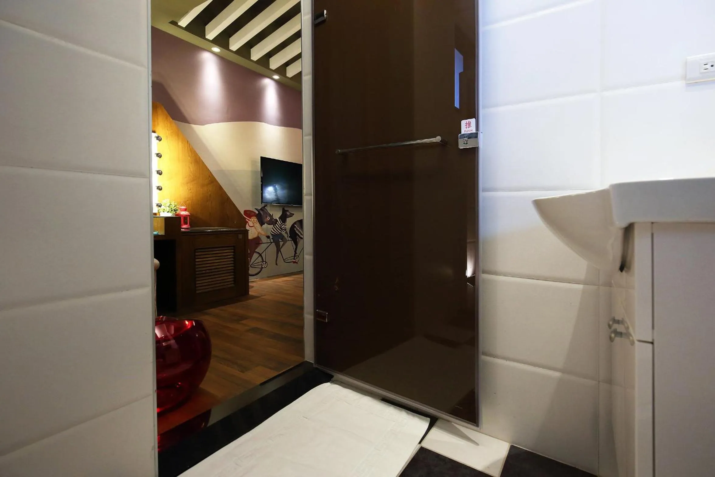 Bathroom in Buckingham Palace B&B