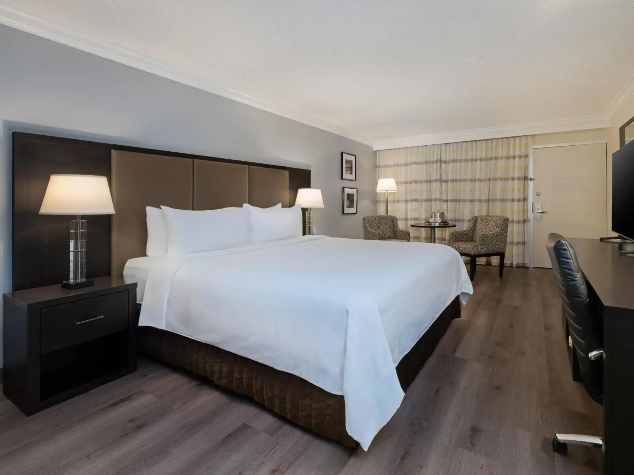 Premium King Room in Crowne Plaza Suffern-Mahwah by IHG Premium King Room in Crowne Plaza Suffern-Mahwah by IHG